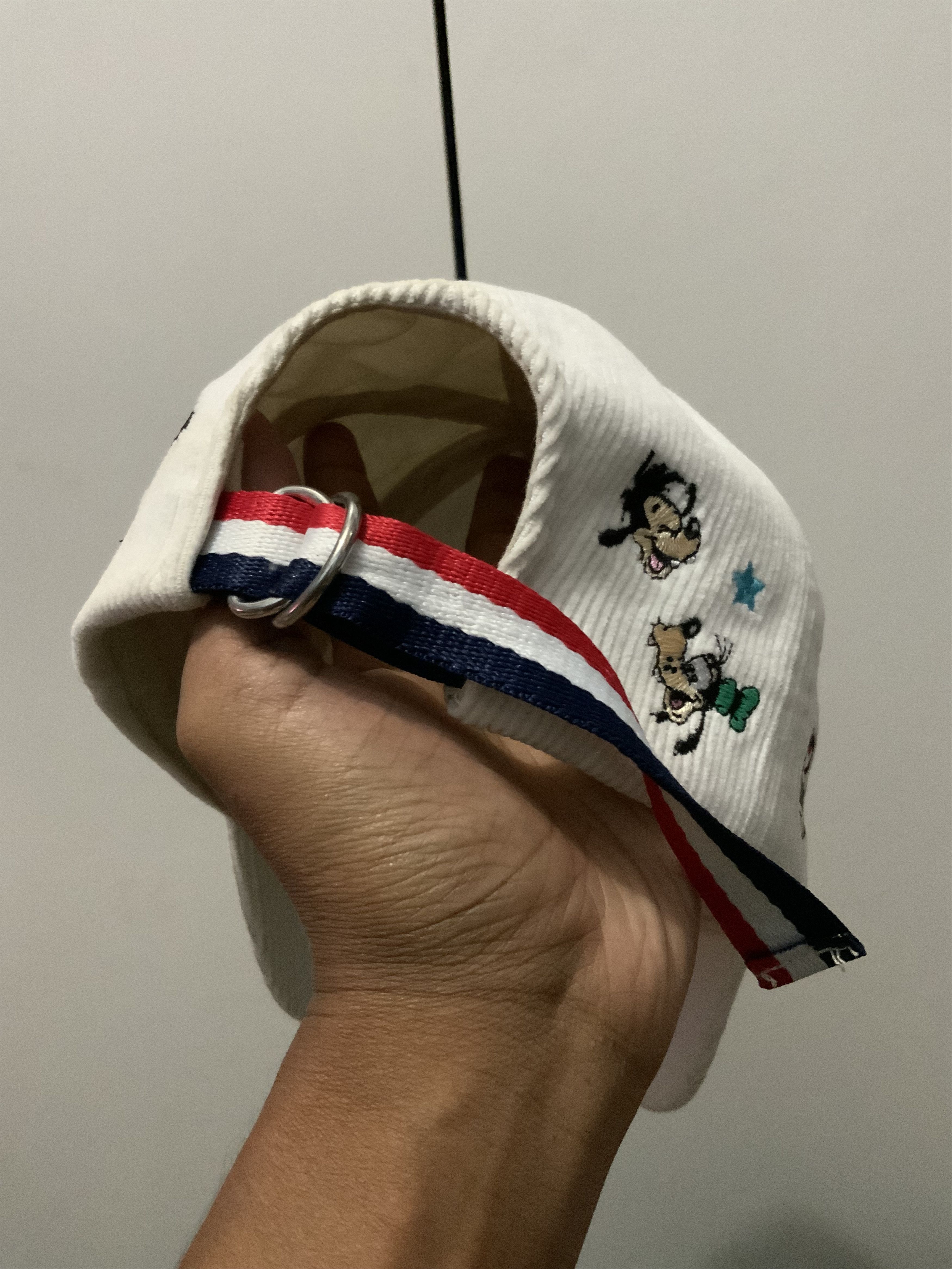 Disney Disney Team Full printed Corduroi Hat Size ONE SIZE - 10 Thumbnail