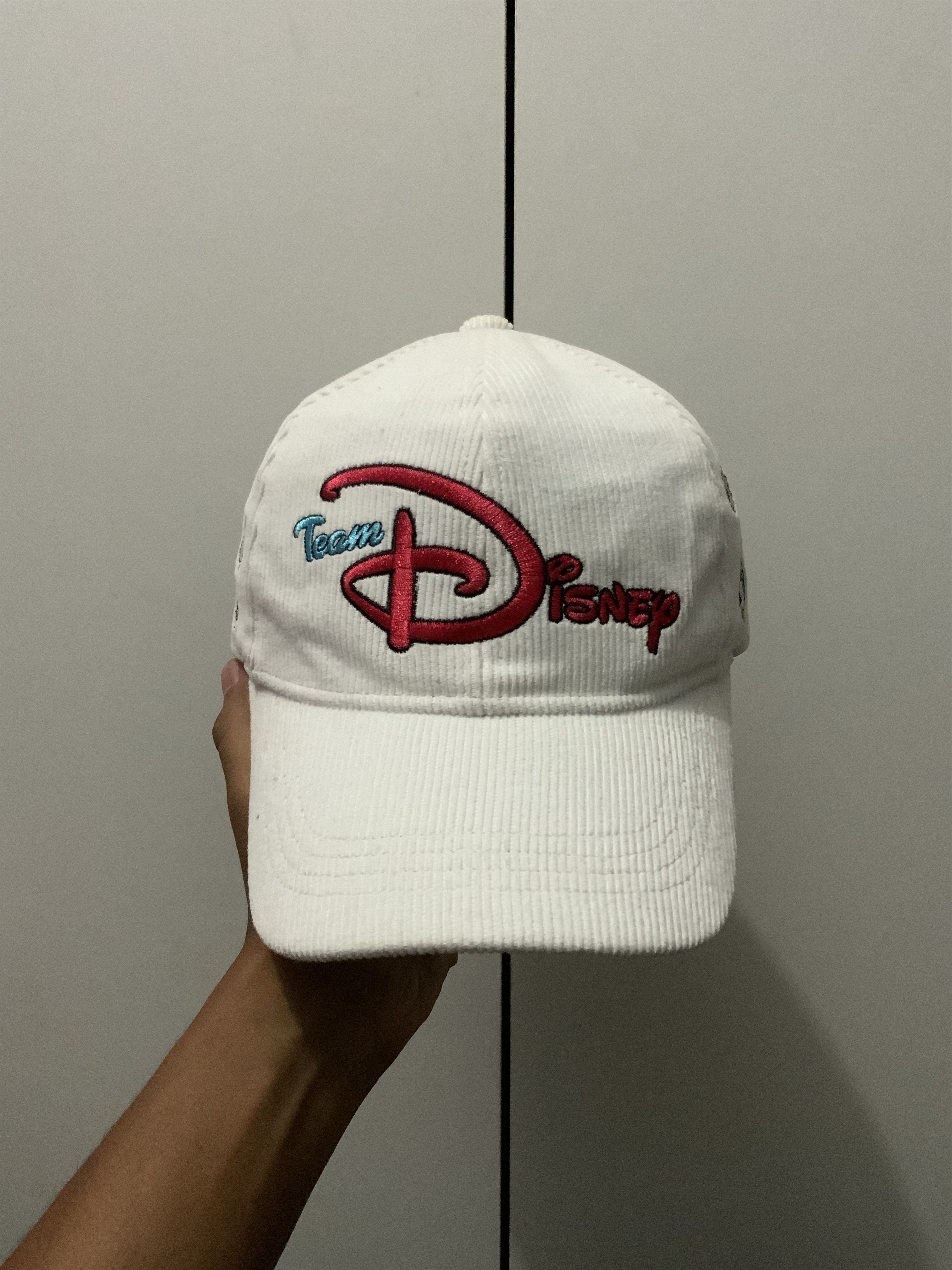 Disney Disney Team Full printed Corduroi Hat Size ONE SIZE - 5 Thumbnail