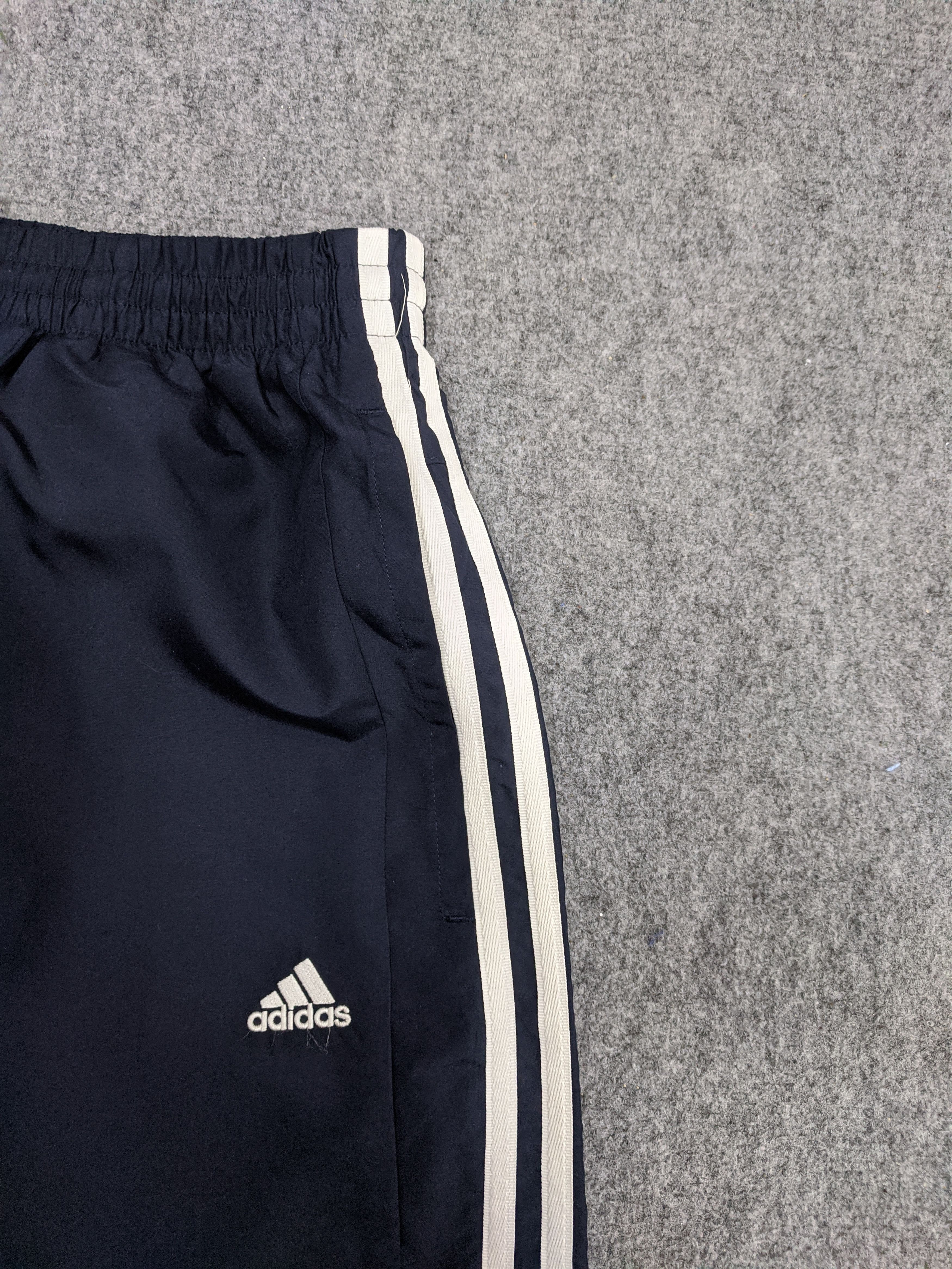 Adidas Vintage 90s Adidas Nylon Tracksuit Pant TP0004 Size US 26 / EU 42 - 8 Thumbnail
