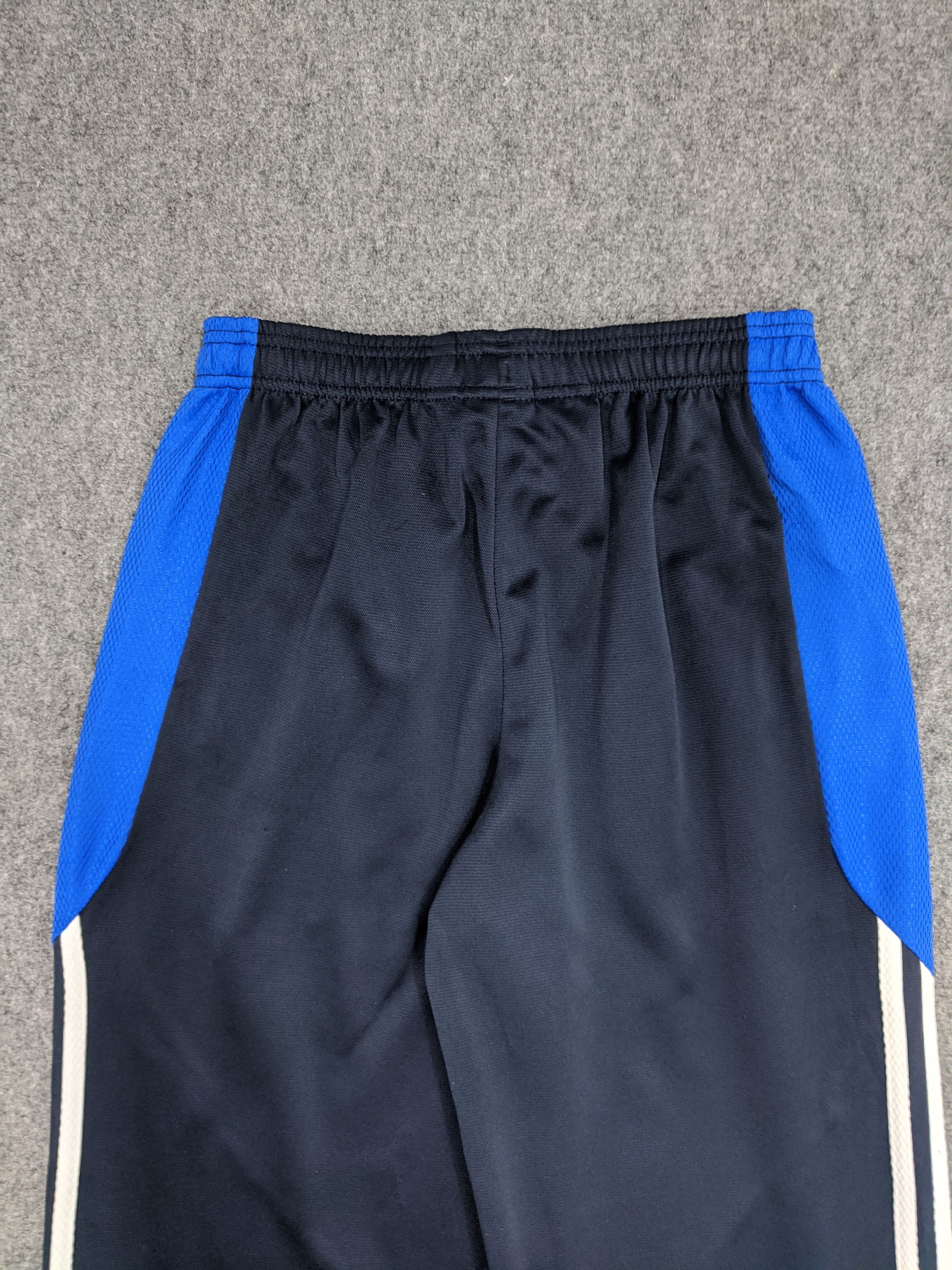 Adidas Vintage Adidas Tracksuit TP0003 Size US 26 / EU 42 - 4 Thumbnail