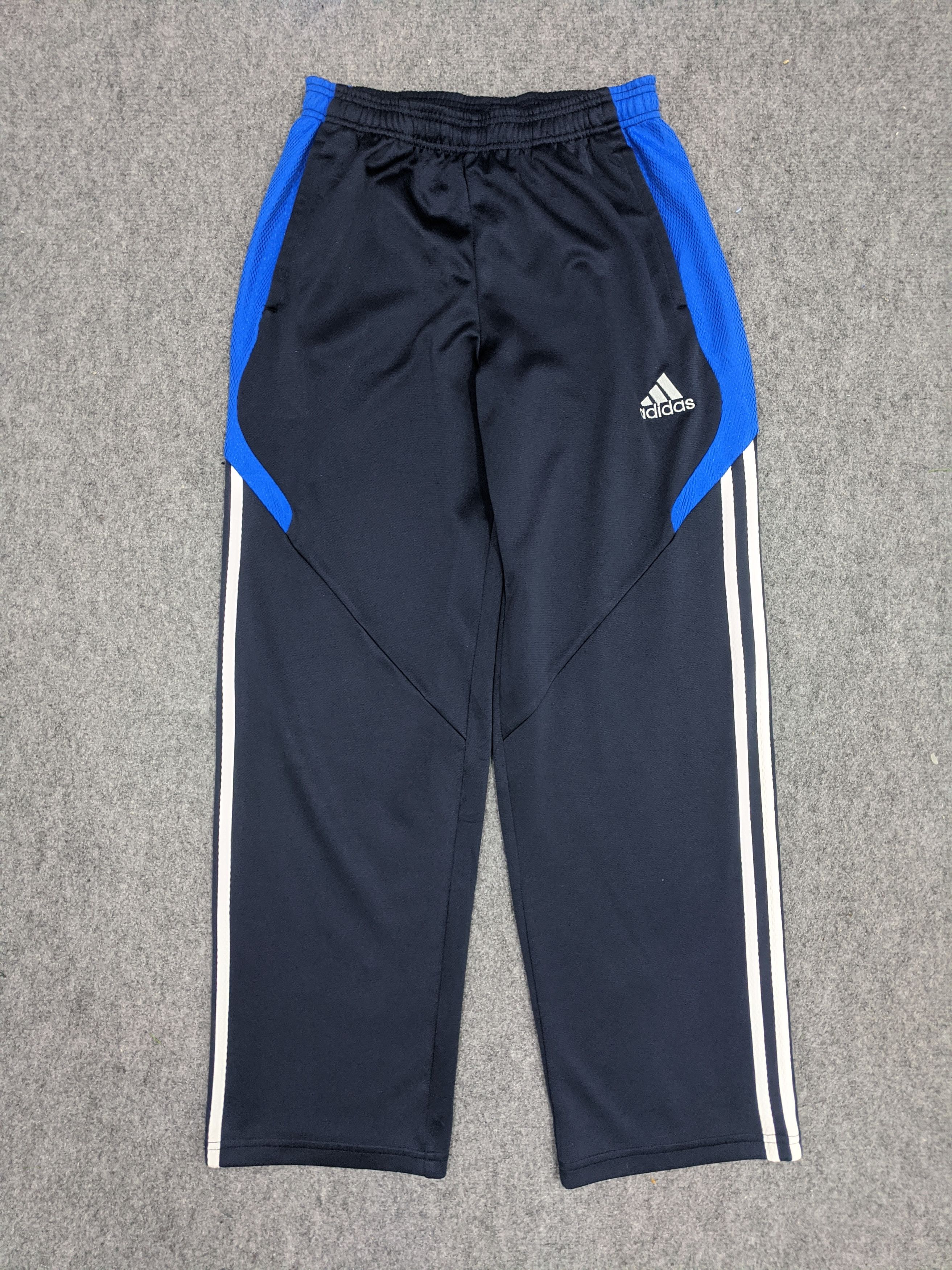 Adidas Vintage Adidas Tracksuit TP0003 Size US 26 / EU 42 - 1 Thumbnail