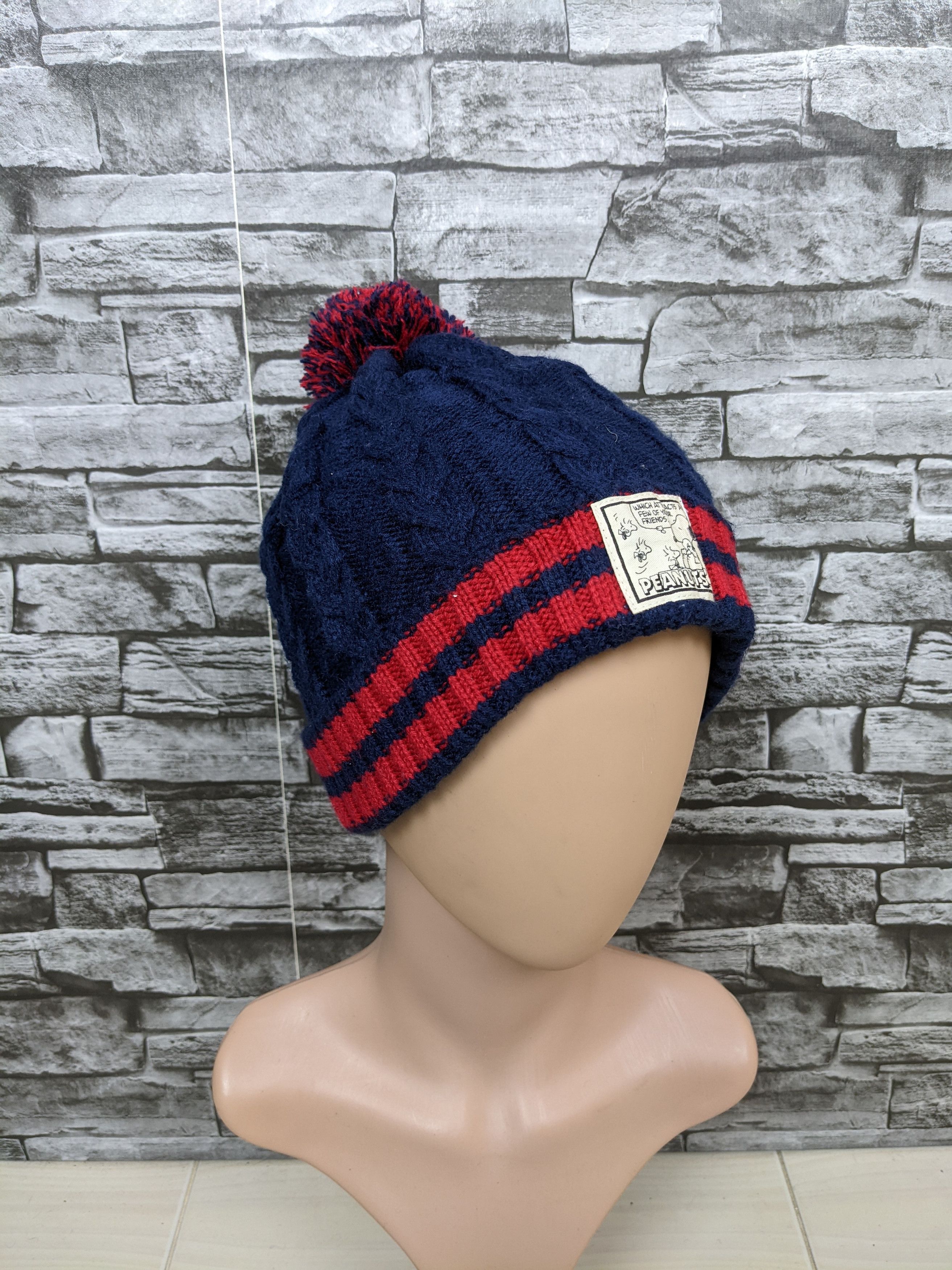 Cartoon Network Vintage Peanuts Two Tone Beanie Hat Cap Snowcap Ski Size ONE SIZE - 1 Thumbnail