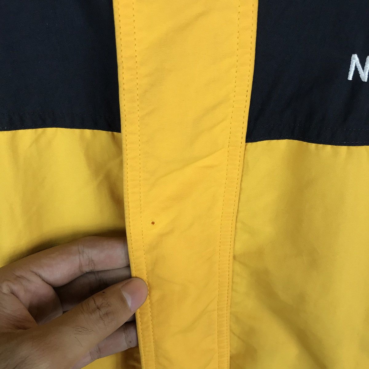 The North Face THE NORTH FACE Windbreaker Jacket TNF Size US M / EU 48-50 / 2 - 7 Thumbnail