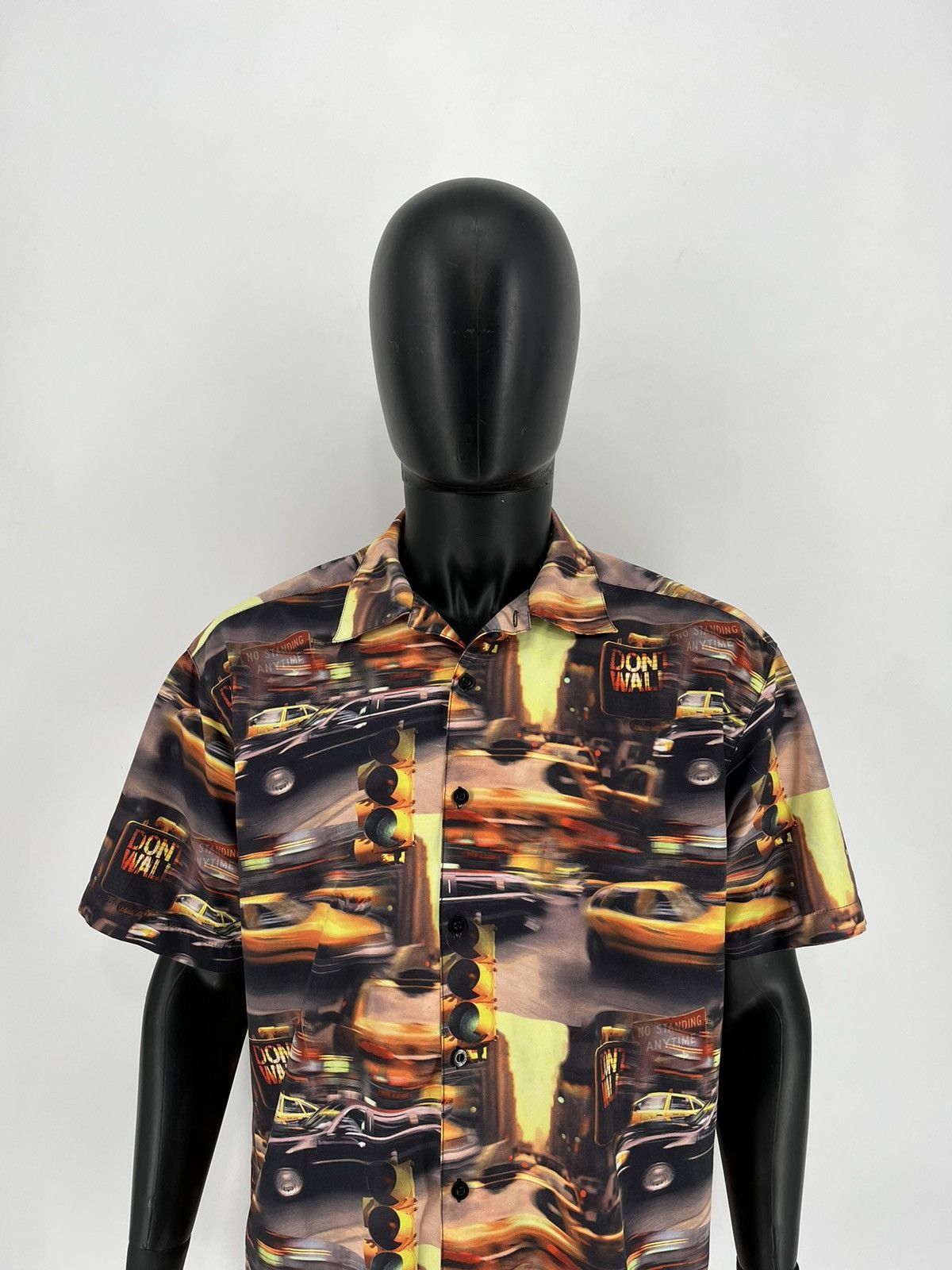 Band Tees Vintage 90s Outrage Head Aloha Hawaiian Woody Cars Rayon Size US L / EU 52-54 / 3 - 1 Thumbnail