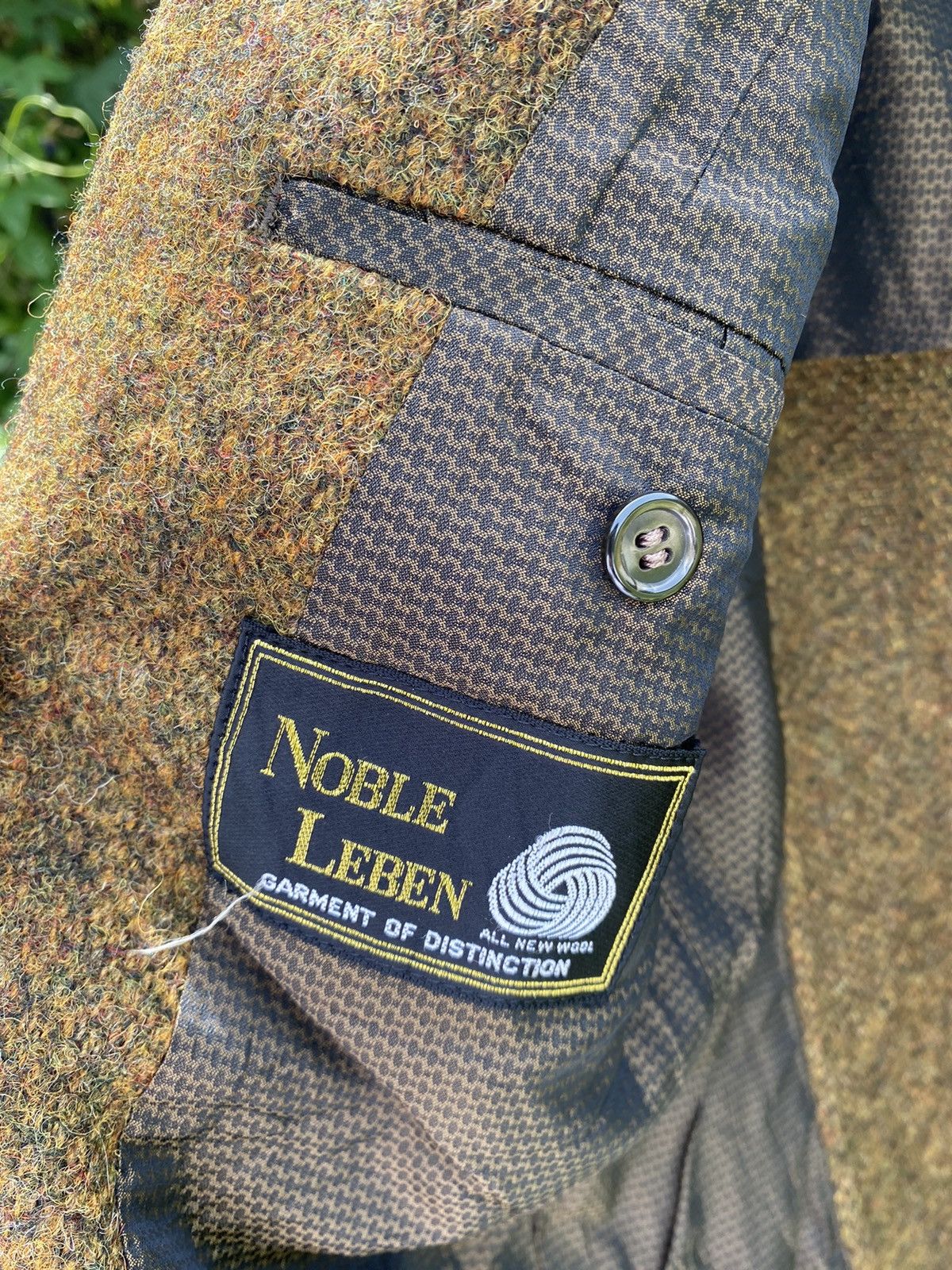 Harris Tweed Vintage Harris Tweed two button blazer Size US M / EU 48-50 / 2 - 8 Thumbnail