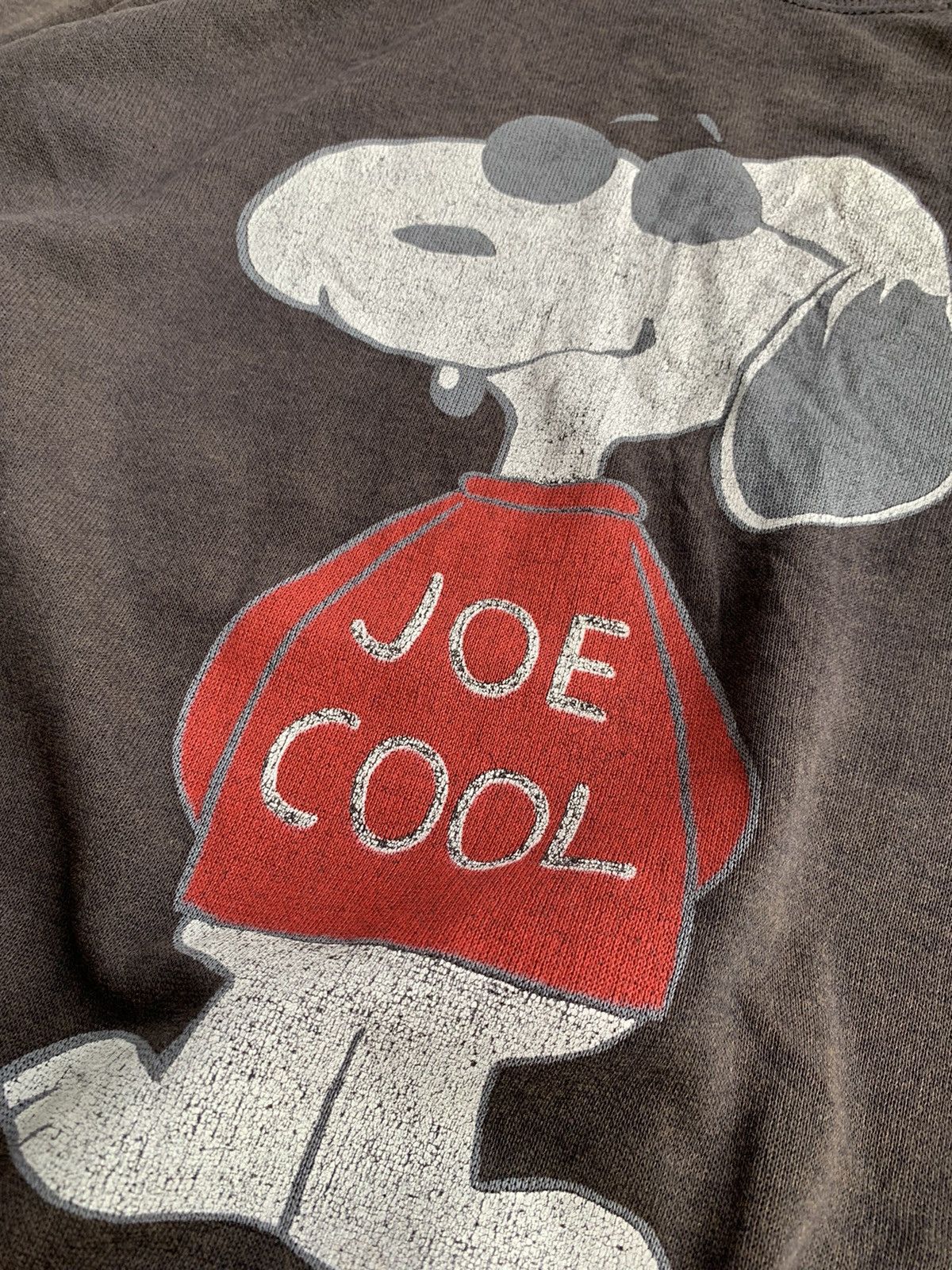 Peanuts Vintage 80s Sun Faded Snoopy Made in usa Sweatshirt Size US S / EU 44-46 / 1 - 2 Thumbnail