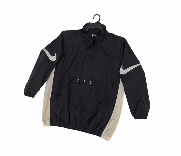 Nike on sale nylon pullover