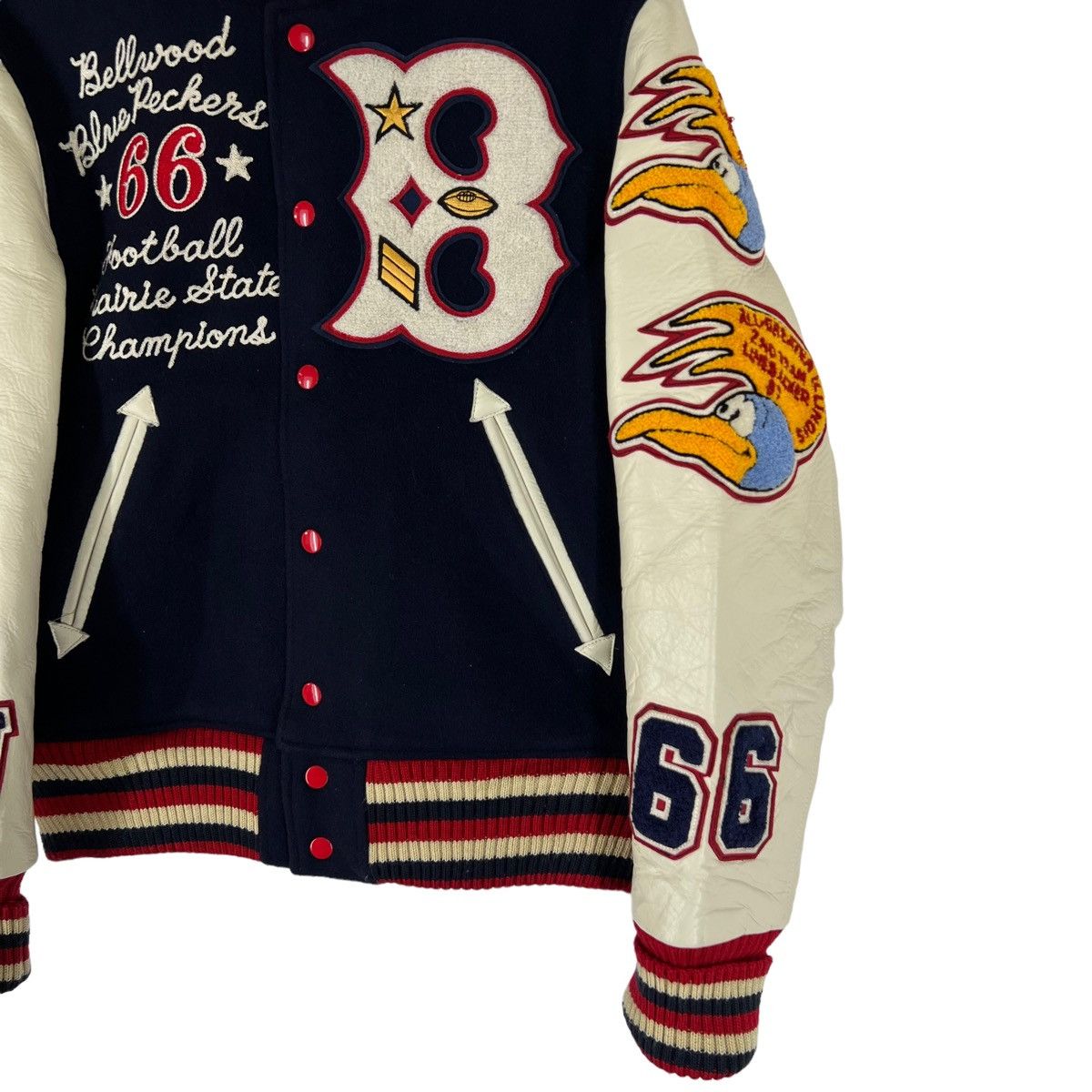 Toyo Enterprises 🔥🔥VINTAGE WHITESVILLE LOONEY TUNER LETTERMAN TOYO ENTERPRISE Size US S / EU 44-46 / 1 - 7 Thumbnail