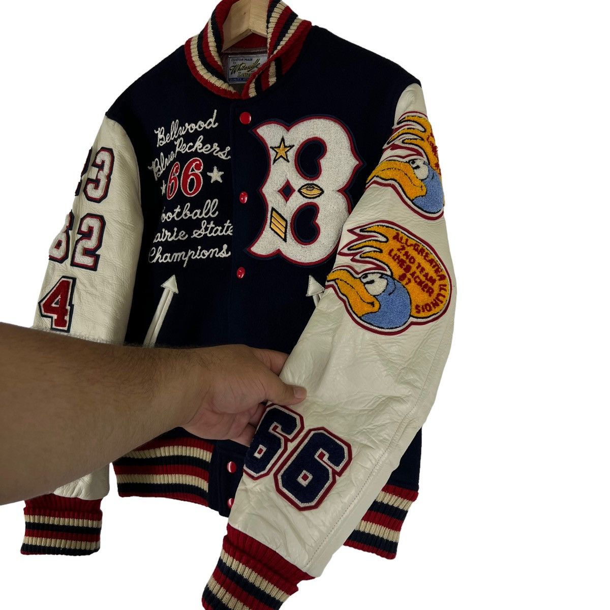 Toyo Enterprises 🔥🔥VINTAGE WHITESVILLE LOONEY TUNER LETTERMAN TOYO ENTERPRISE Size US S / EU 44-46 / 1 - 9 Thumbnail