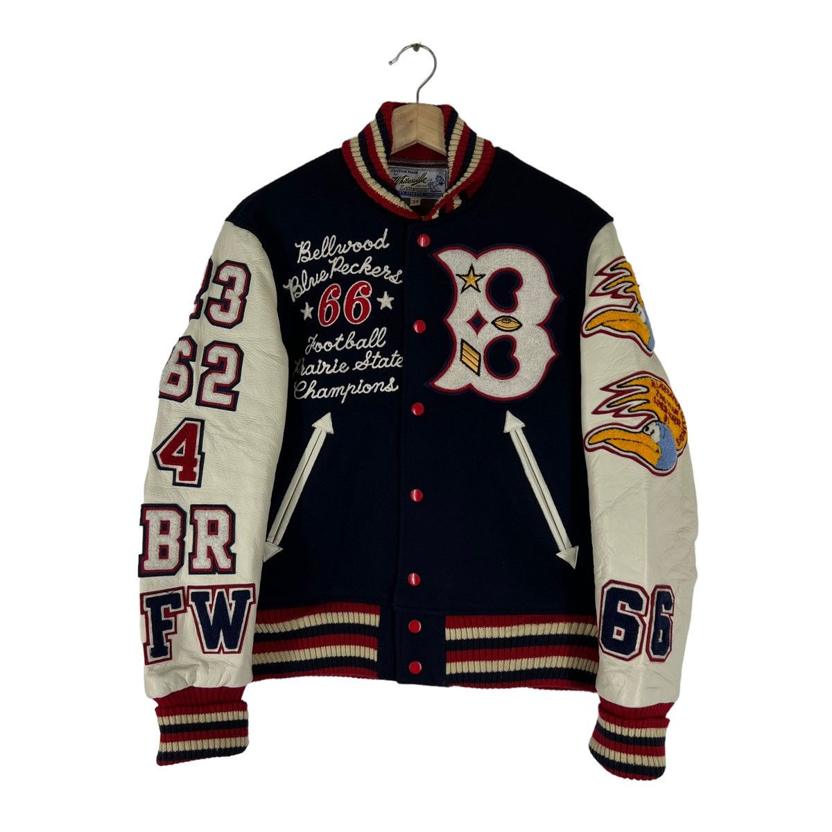 Toyo Enterprises 🔥🔥VINTAGE WHITESVILLE LOONEY TUNER LETTERMAN TOYO ENTERPRISE Size US S / EU 44-46 / 1 - 1 Thumbnail