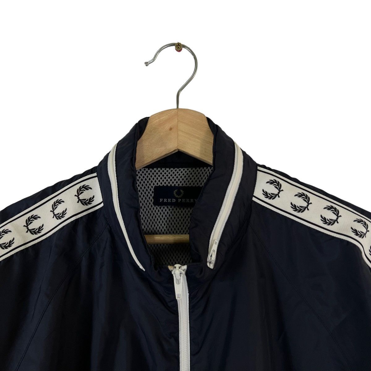 Japanese Brand VINTAGE FRED PERRY SIDE TAPE JACKET JAPAN MADE Size US M / EU 48-50 / 2 - 8 Thumbnail