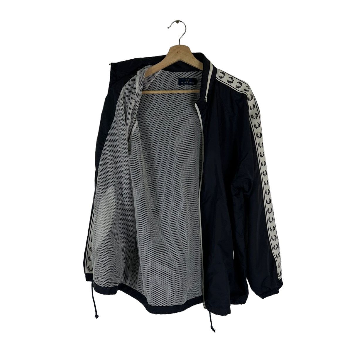 Japanese Brand VINTAGE FRED PERRY SIDE TAPE JACKET JAPAN MADE Size US M / EU 48-50 / 2 - 6 Thumbnail