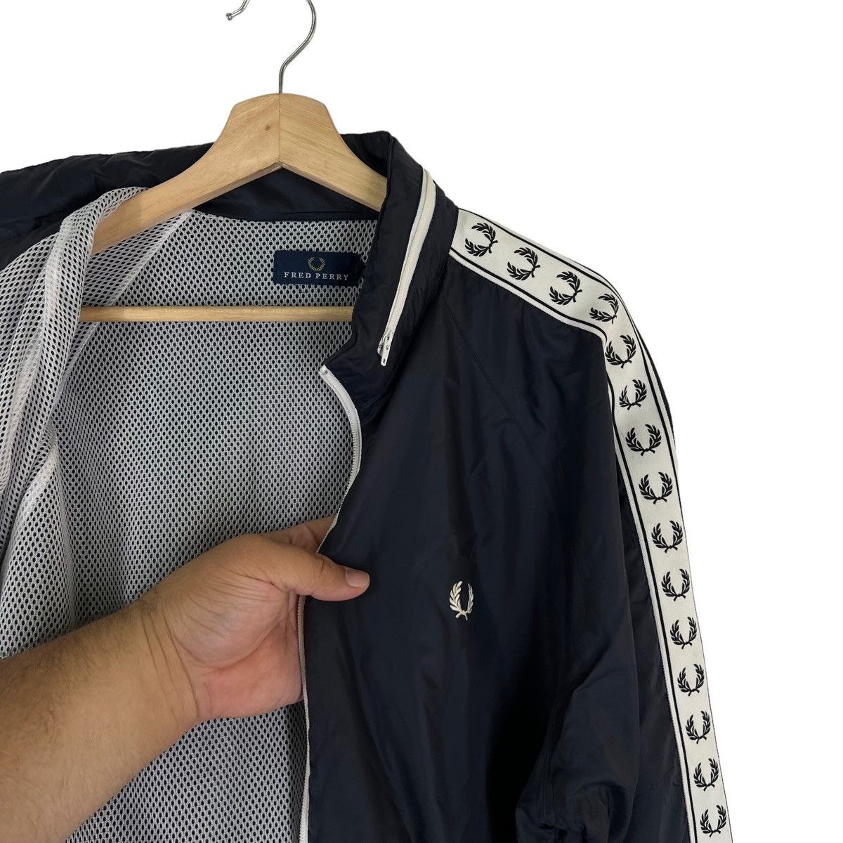 Japanese Brand VINTAGE FRED PERRY SIDE TAPE JACKET JAPAN MADE Size US M / EU 48-50 / 2 - 9 Thumbnail