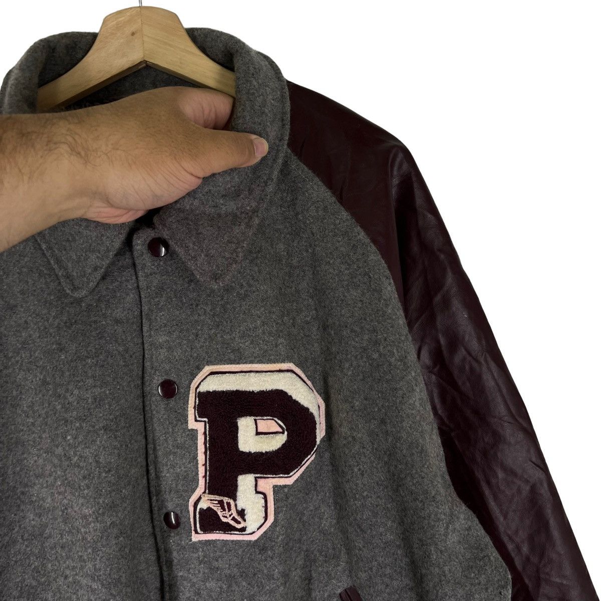 Vintage VINTAGE VARSITY JACKET LEATHER HANDLING AWARDS USA Size US XL / EU 56 / 4 - 7 Thumbnail