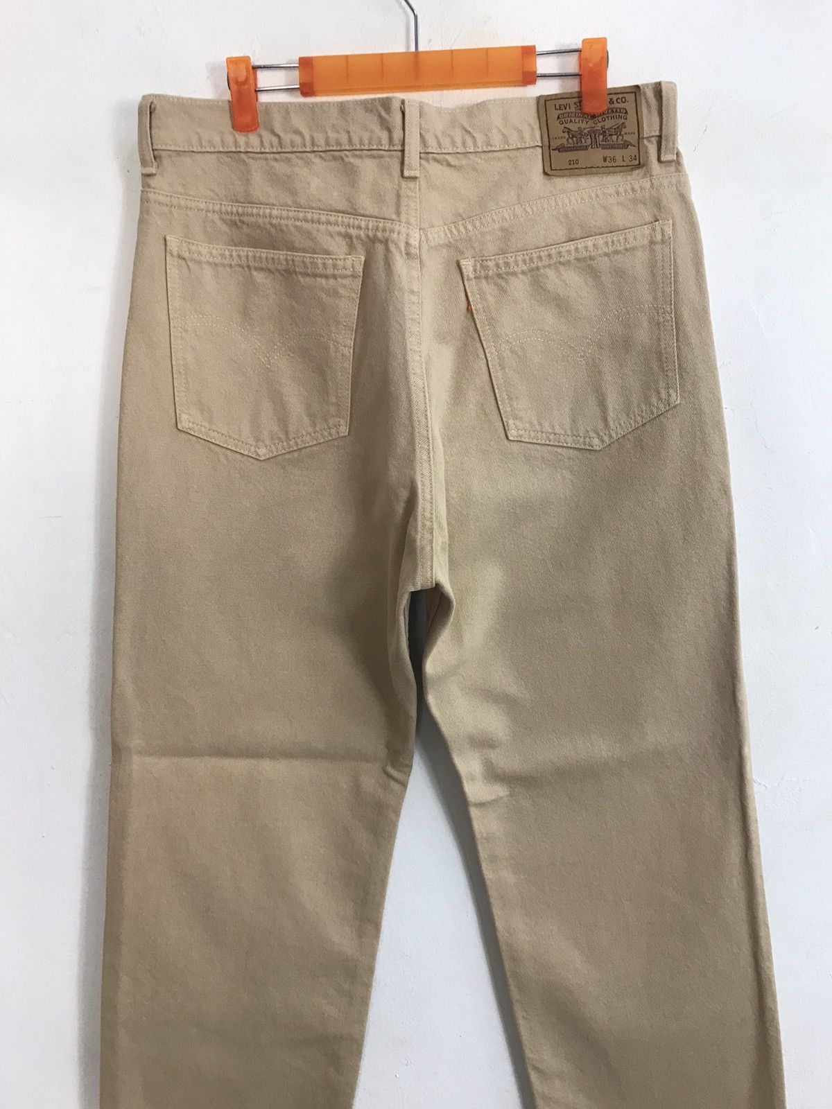 Levi's × Vintage Vintage Levi’s 210 Orange Tab Light Brown Colour Style Size US 34 / EU 50 - 10 Thumbnail