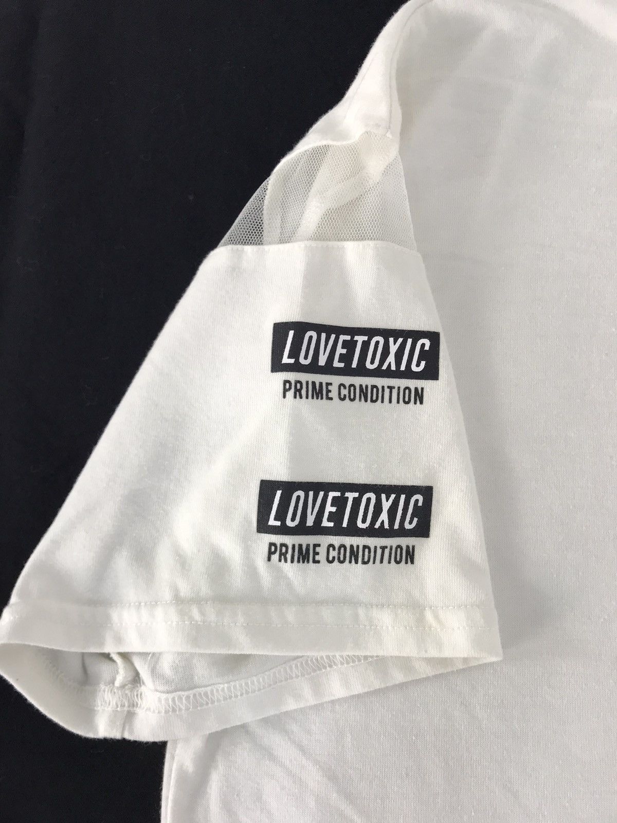 Japanese Brand Love Toxic Get Excited Box Girl Logo Tee Size M / US 6-8 / IT 42-44 - 3 Thumbnail
