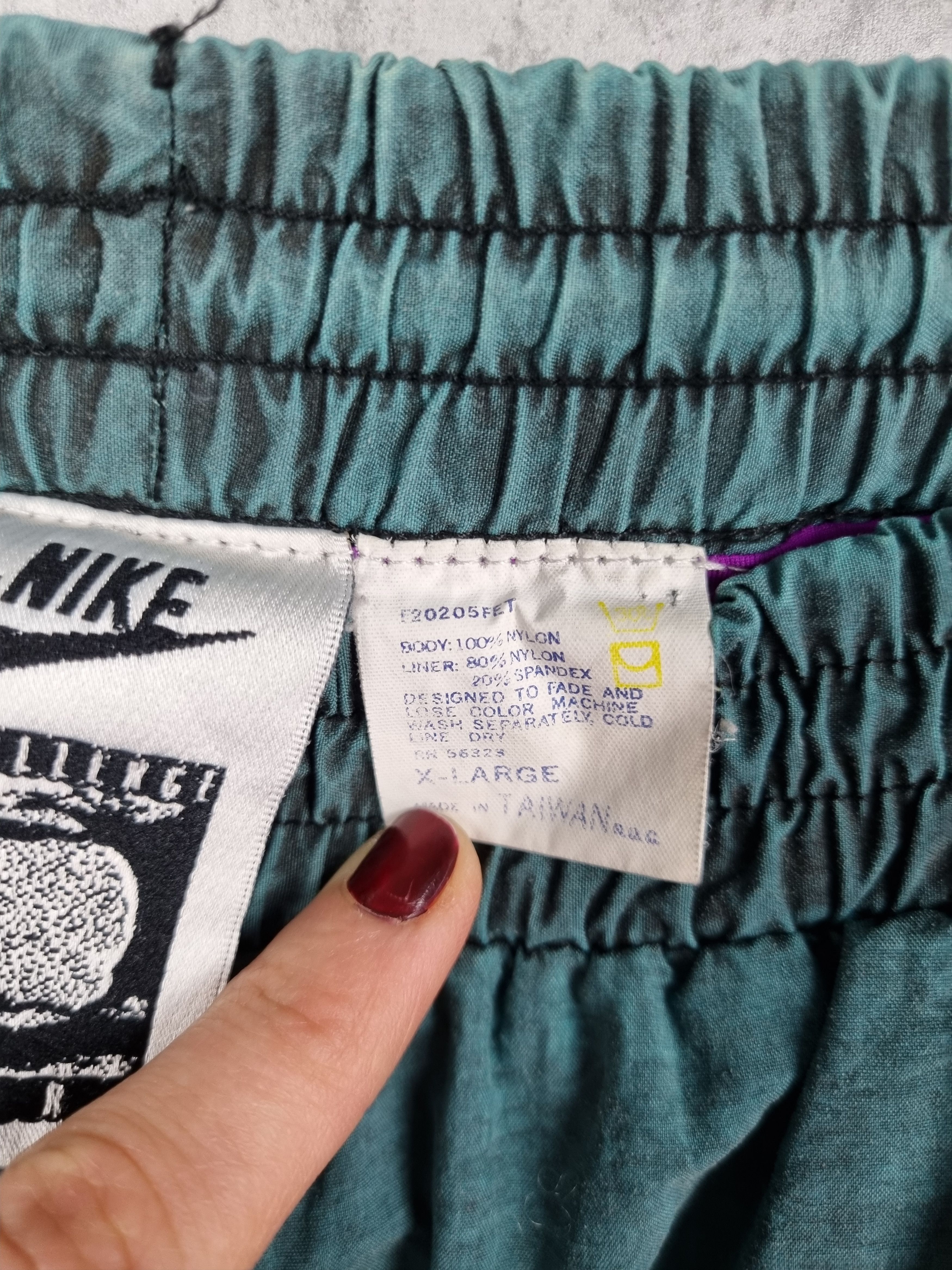 Nike × Vintage 90s NIKE Challenge Court Nylon Iconic Shorts Rare Size US 34 / EU 50 - 10 Thumbnail