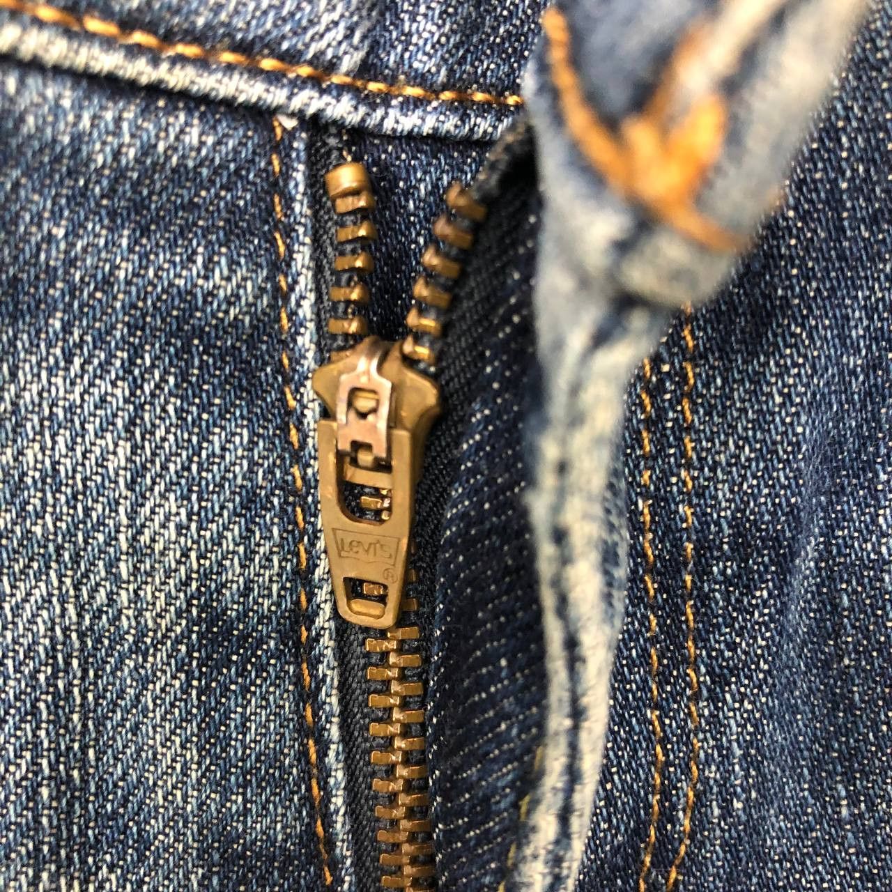 Levi's P270 LEVI'S FLARED SLIGHT CURVE CLASSIC JEANS Size 31" - 7 Thumbnail