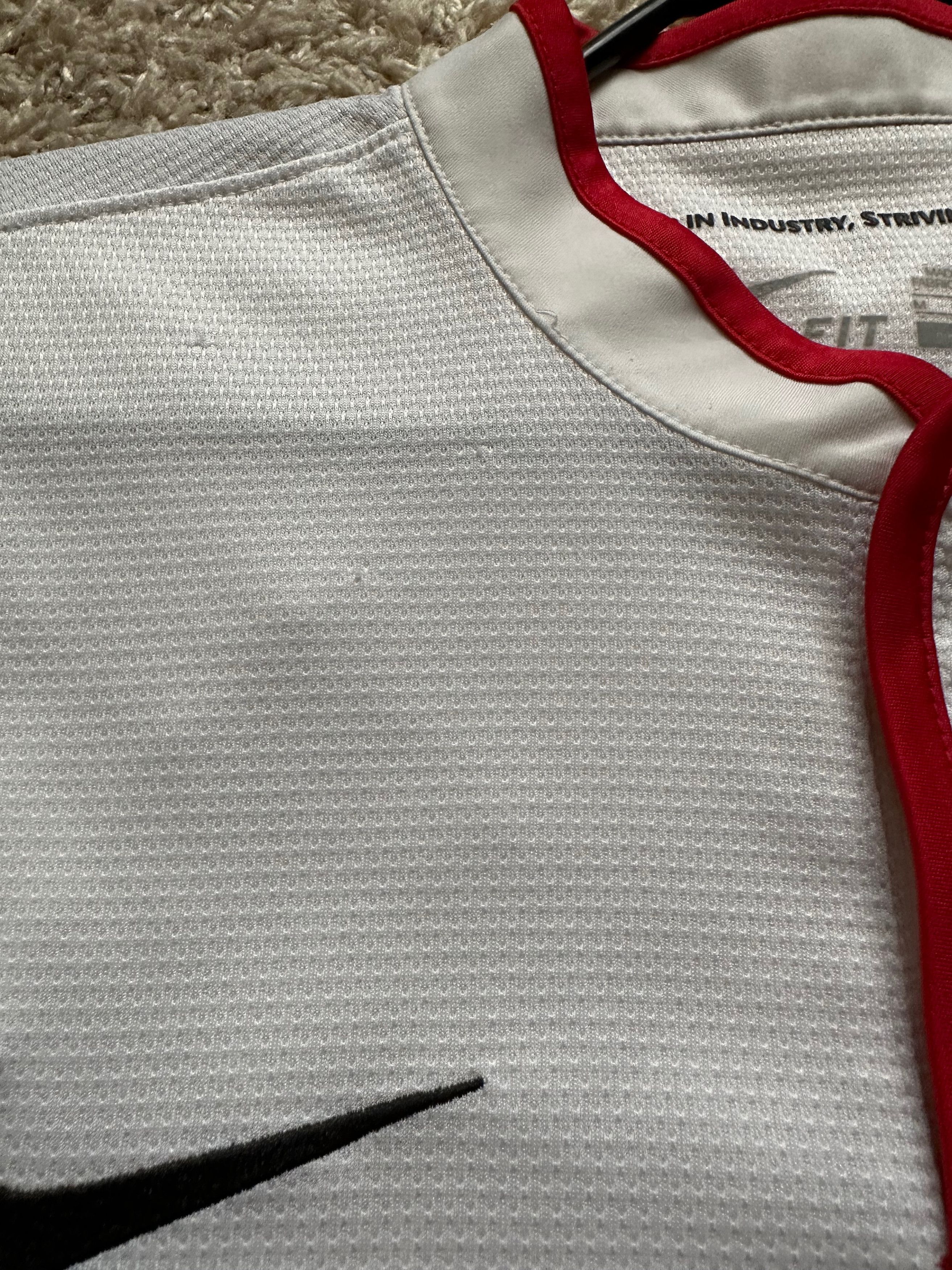 Nike 2012 Manchester United MU away soccer jersey football Nike Size US M / EU 48-50 / 2 - 13 Thumbnail