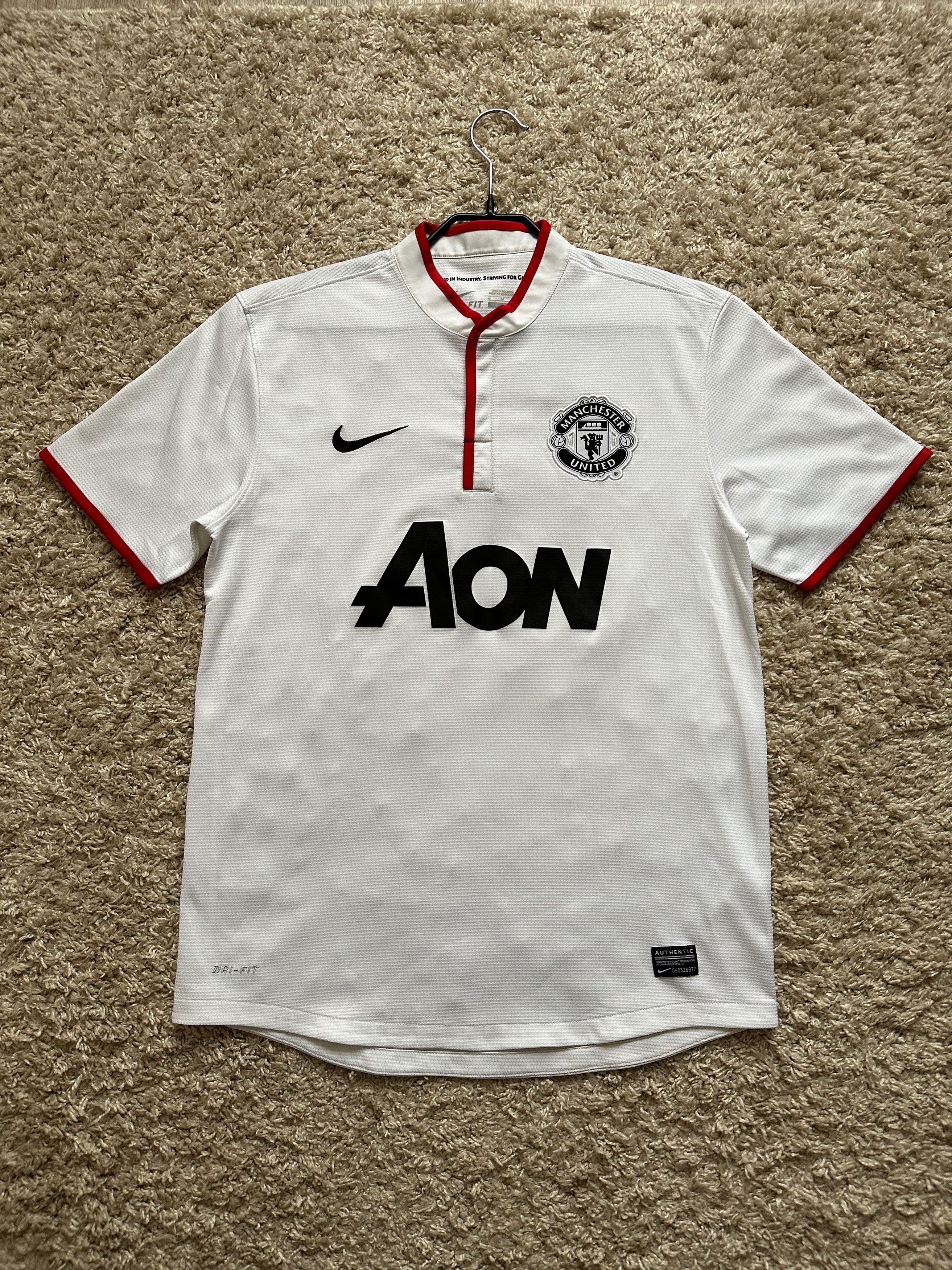 Nike 2012 Manchester United MU away soccer jersey football Nike Size US M / EU 48-50 / 2 - 11 Thumbnail