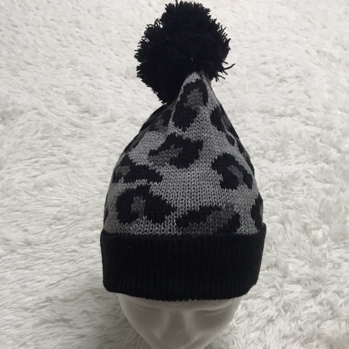 Other Nice design beanie hat snow cap Size ONE SIZE - 7 Thumbnail