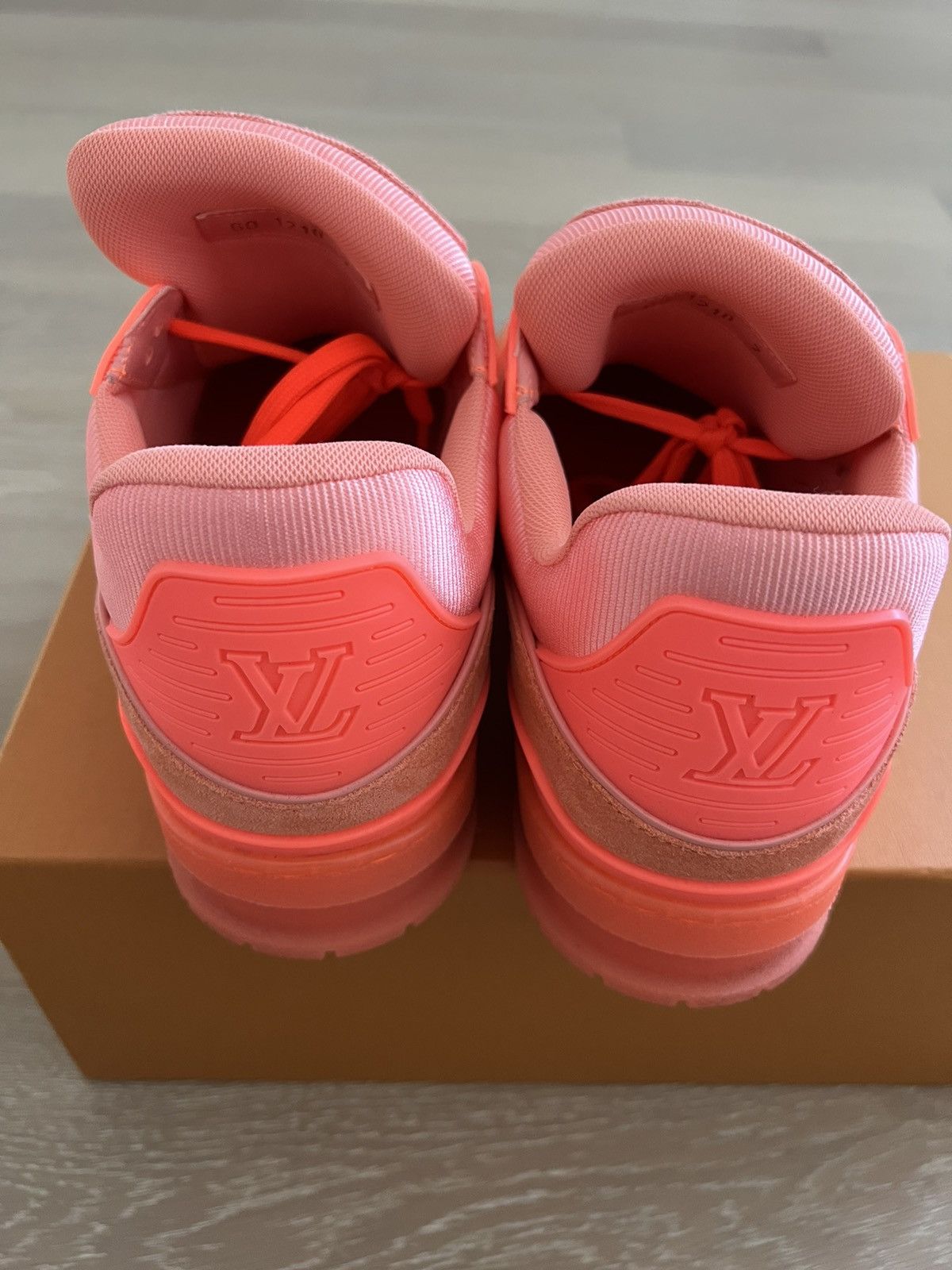 Louis Vuitton Louis Vuitton LV Virgil Abloh Trainer Sneaker Peche Size US 8 / EU 41 - 5 Thumbnail