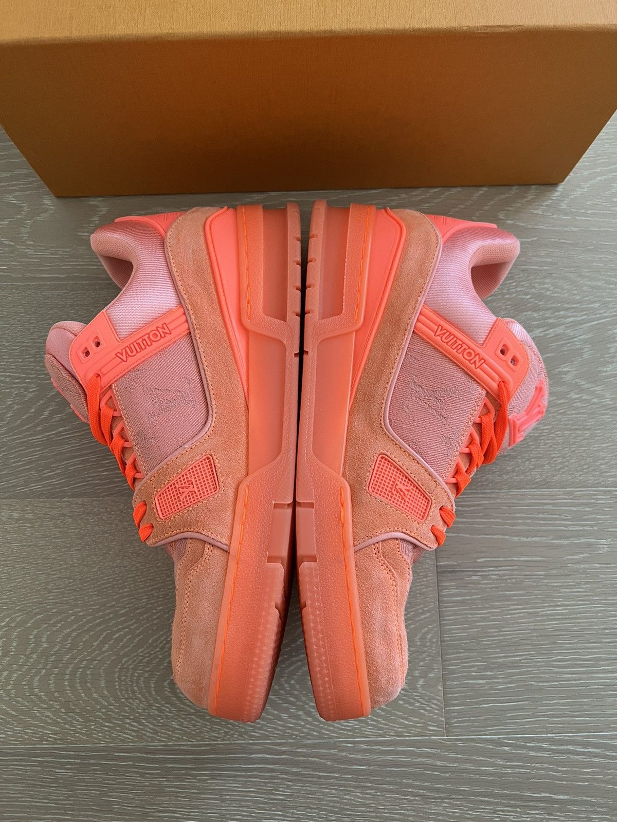 Louis Vuitton Louis Vuitton LV Virgil Abloh Trainer Sneaker Peche Size US 8 / EU 41 - 11 Thumbnail