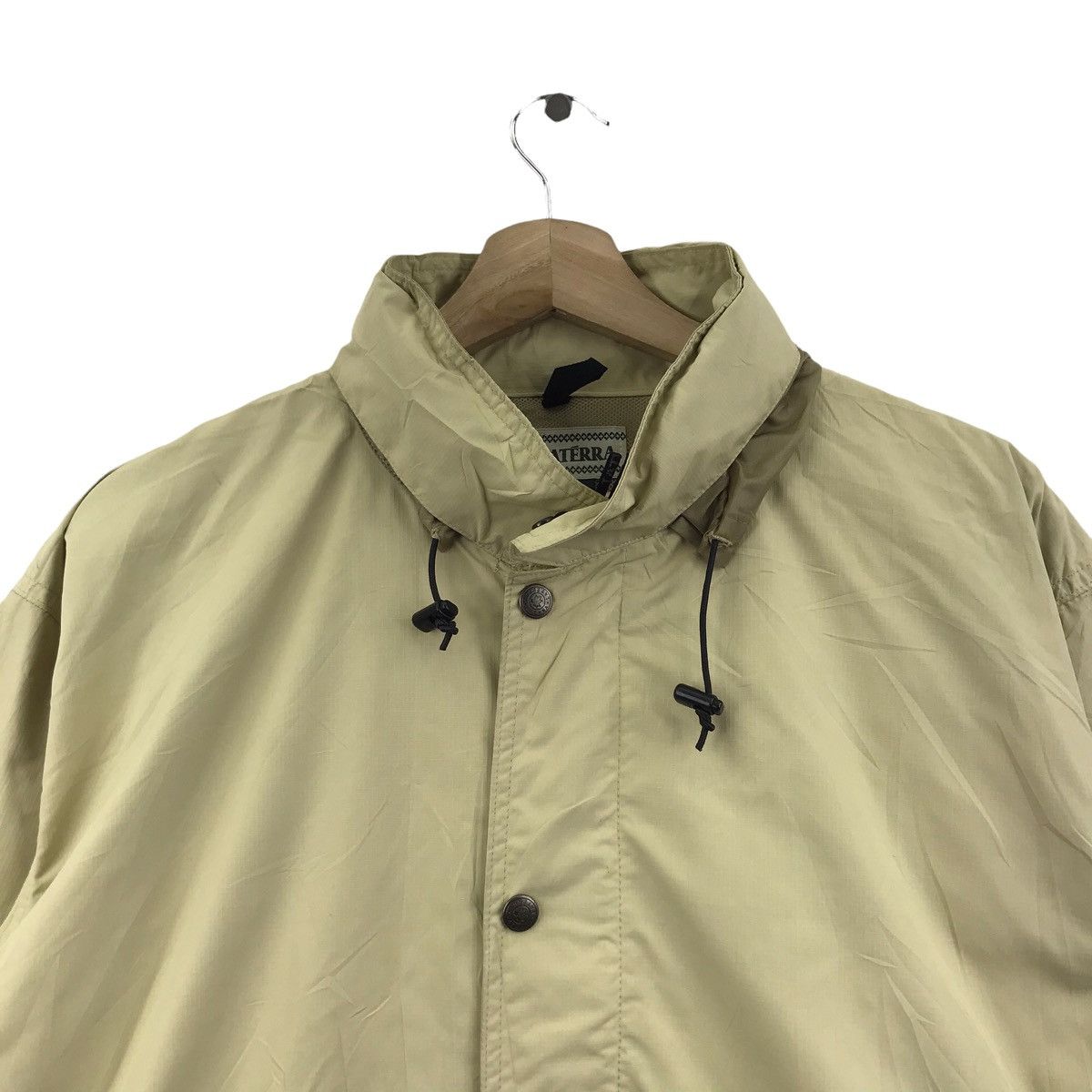 Vintage Vintage LATERRA Outdoor Beige Bomber Jacket Size US L / EU 52-54 / 3 - 2 Thumbnail