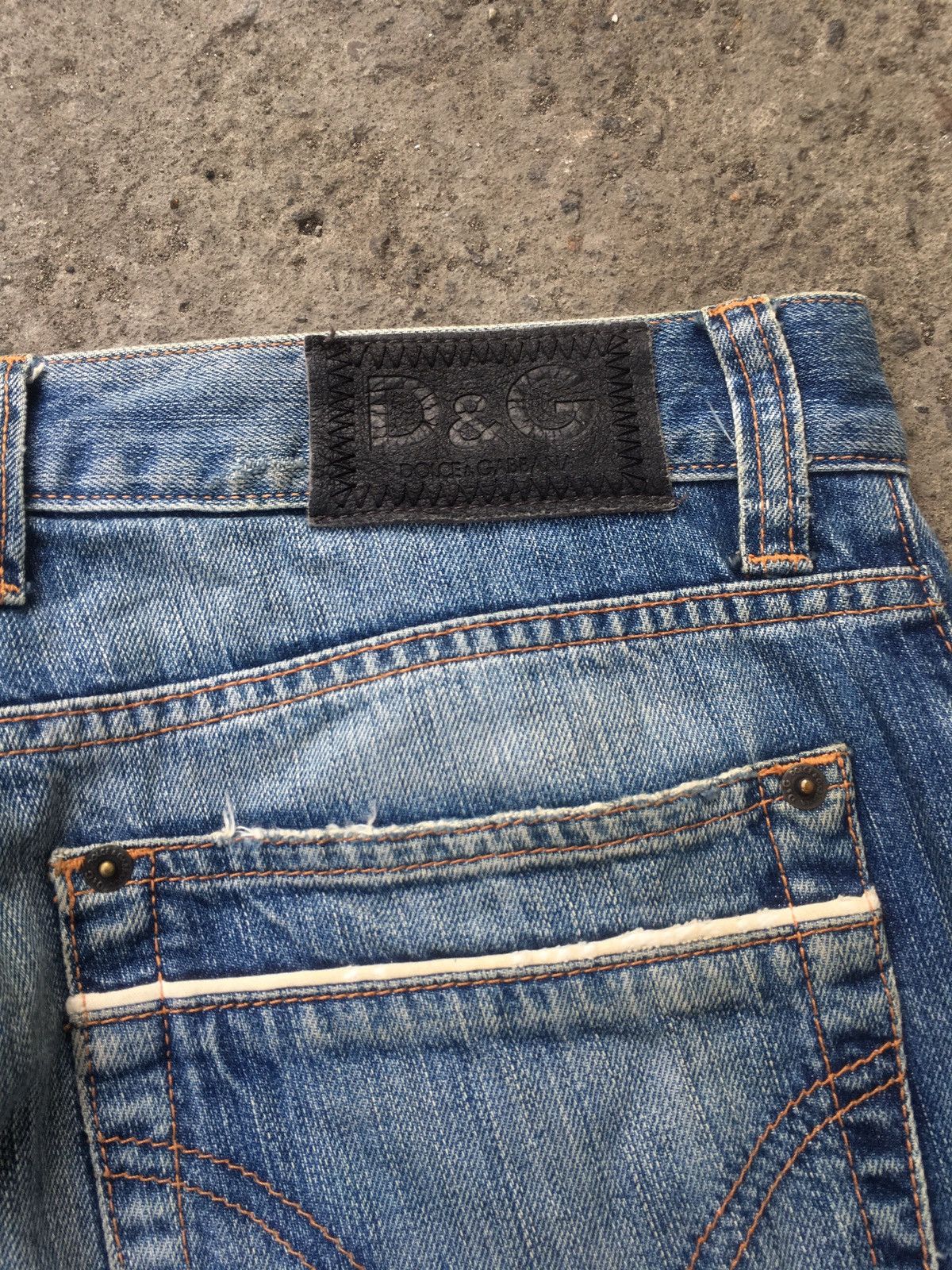 If Six Was Nine × Japanese Brand × Le Grande Bleu (L.G.B.) 🔥SEND OFFER🔥Vtg 90s Dolce & Gabbana Distressed Denim Pants Size US 31 - 5 Thumbnail