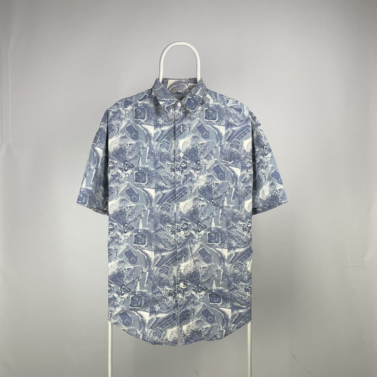 Other Hawaii style shirt vintage art Avant garde size small Size US S / EU 44-46 / 1 - 1 Thumbnail