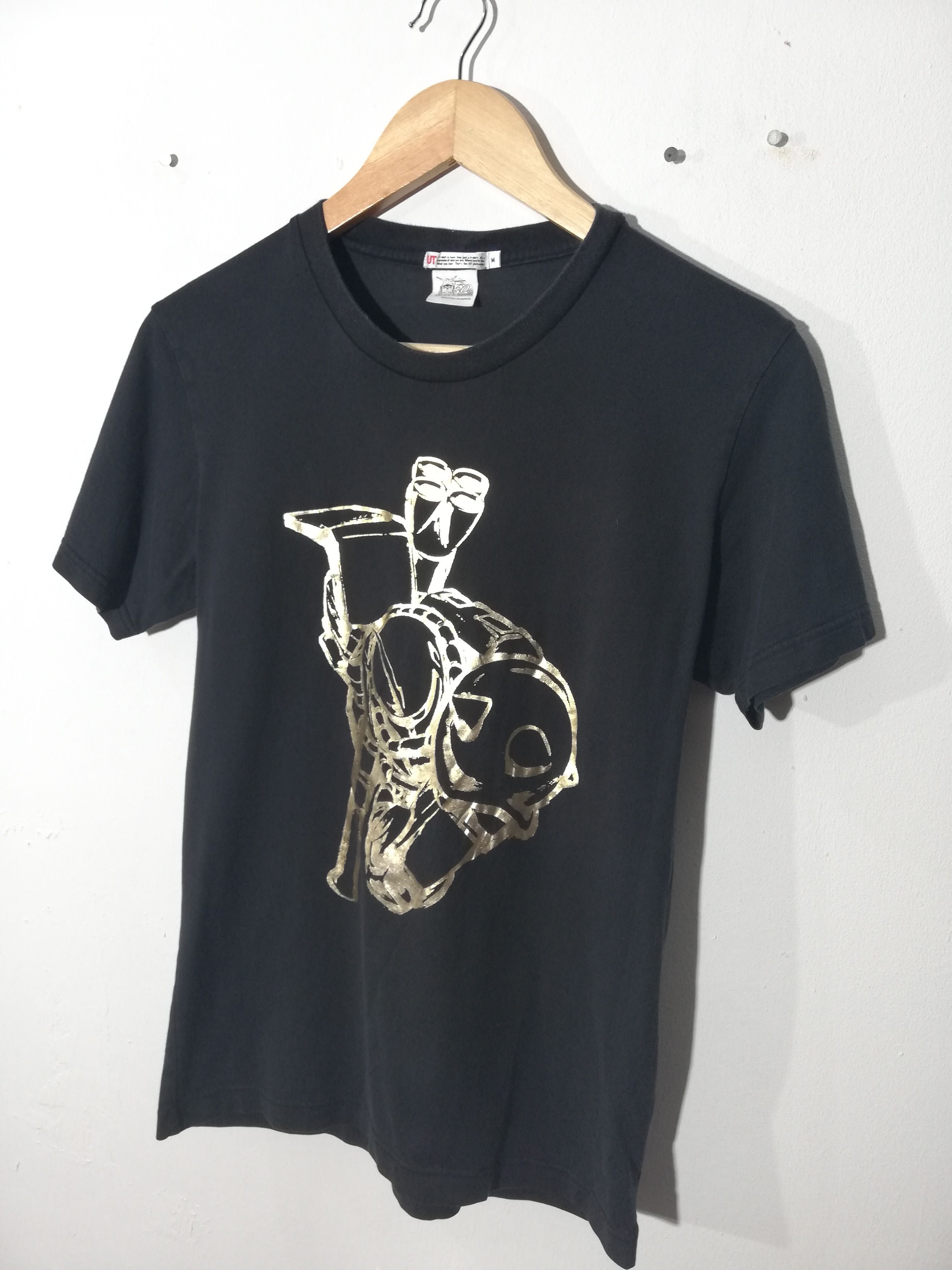 Uniqlo Uniqlo X Gundam x Bandai 30th Anniversary Tee Size US M / EU 48-50 / 2 - 5 Thumbnail