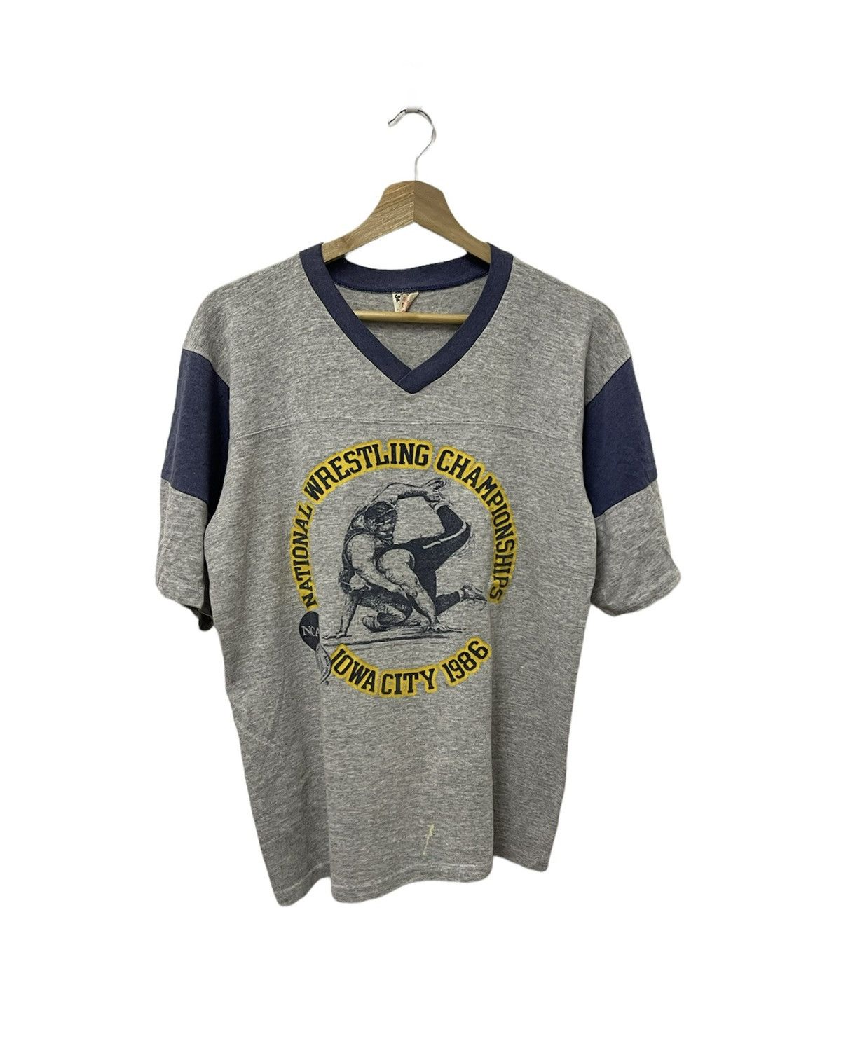 Vintage Vtg National Wrestling Championship 80’s Three Quarter Tee Size US M / EU 48-50 / 2 - 1 Thumbnail