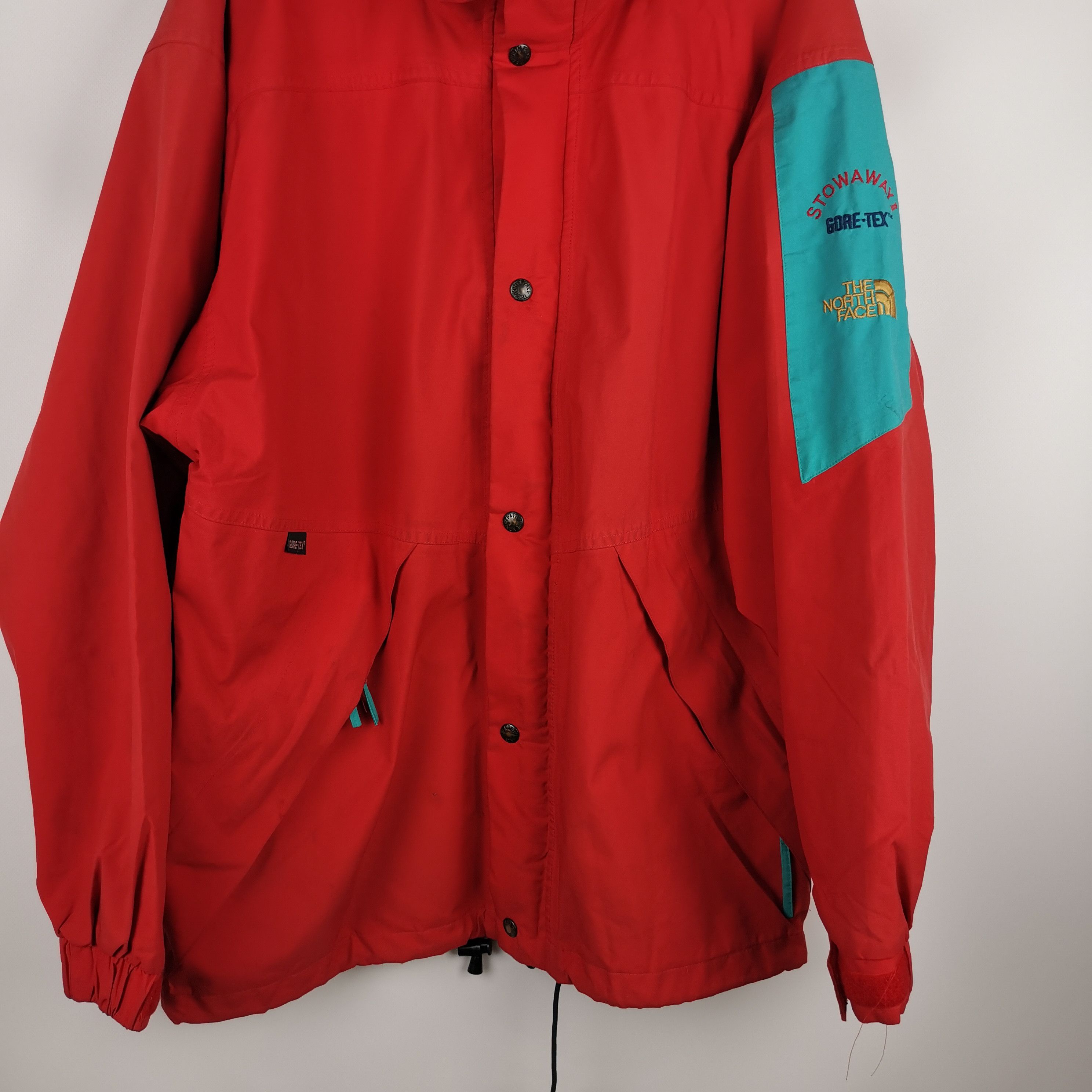 The North Face The North Face vintage stowaway red gore-tex jacket Size US L / EU 52-54 / 3 - 2 Thumbnail