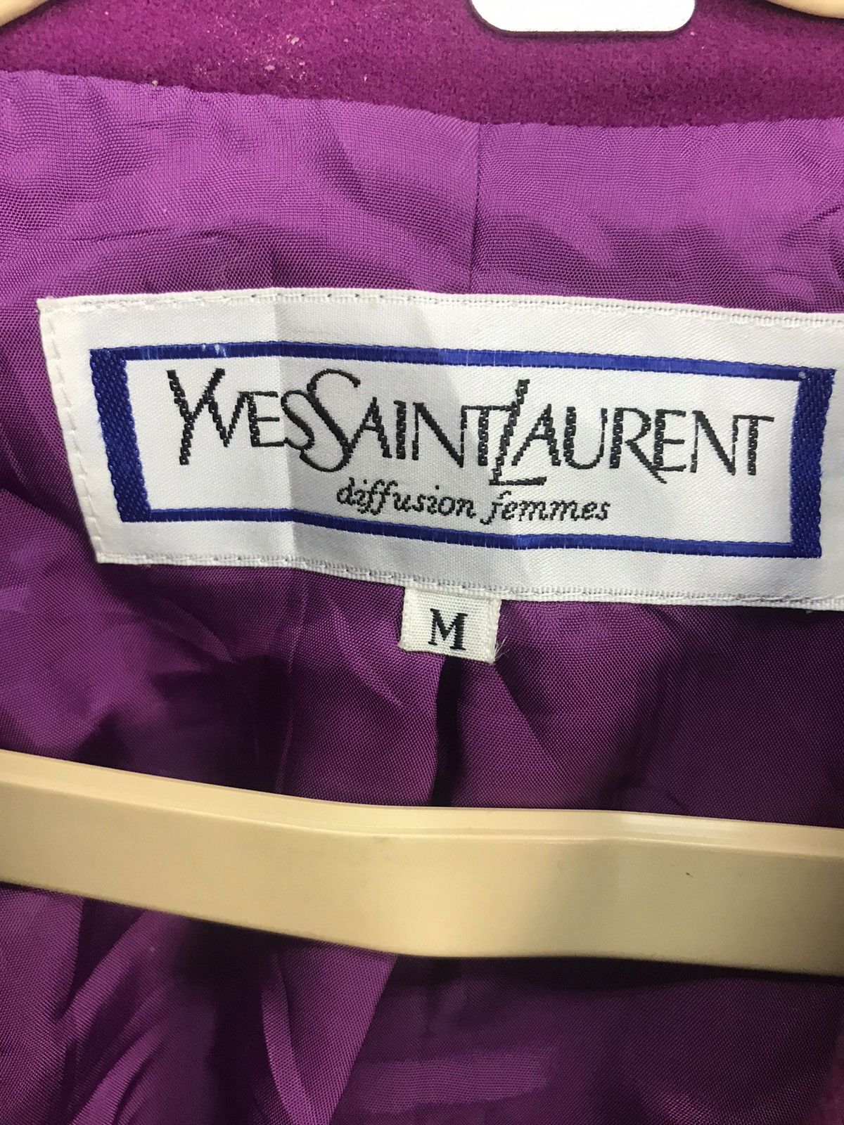 Yves Saint Laurent Woman yves saints laurent (YSL) croptop jacket Size US M / EU 48-50 / 2 - 3 Thumbnail