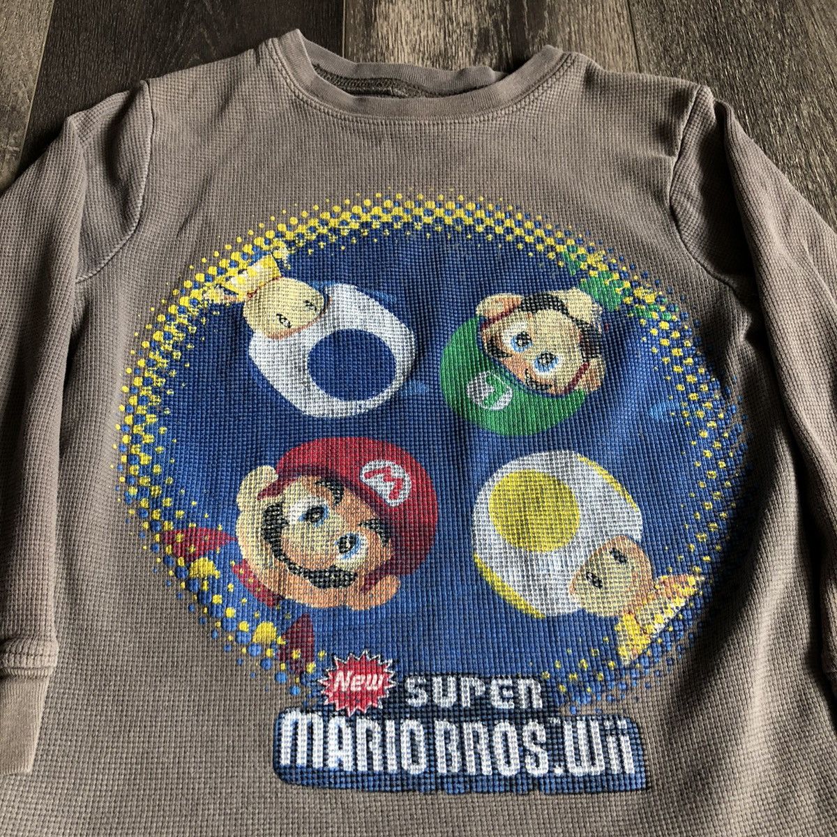 Japanese Brand Vintage Y2K 2000s Nintendo Wii Super Mario Bros Thermal Tee Size XS / US 0-2 / IT 36-38 - 2 Thumbnail