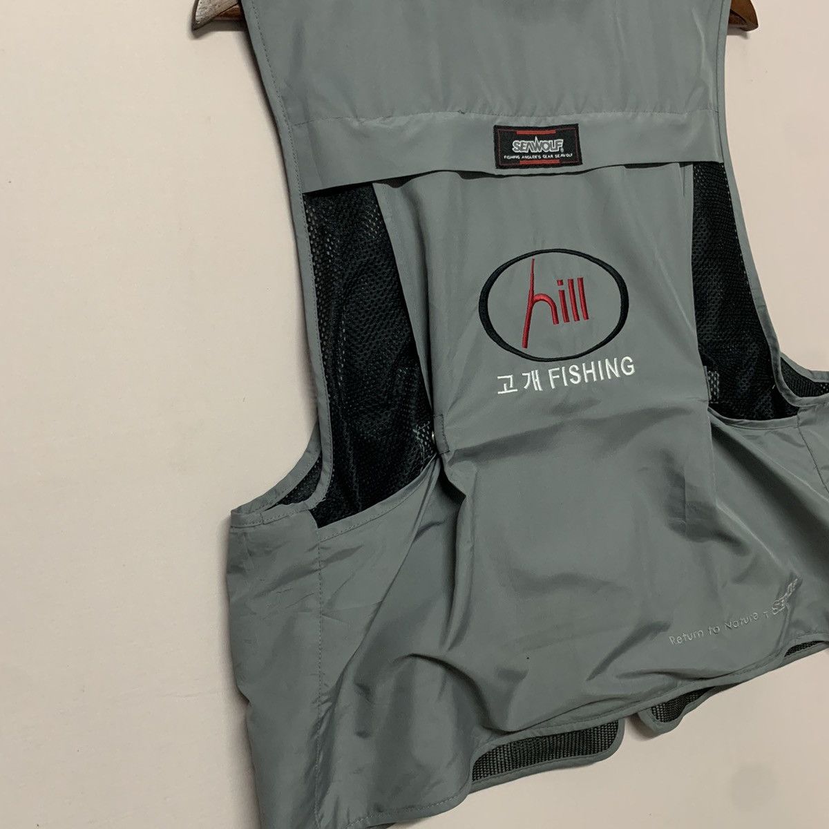 Hunter × Japanese Brand Sea Wolf Brand Hunting Fishing Multi Pocket Vest Jacket Size US S / EU 44-46 / 1 - 9 Thumbnail