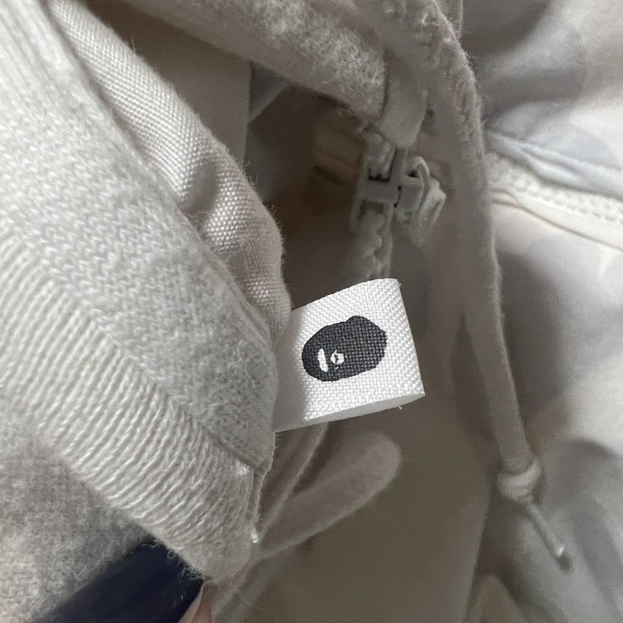 Bape BAPE zip up shirts Hoodie White camo Size US M / EU 48-50 / 2 - 4 Thumbnail