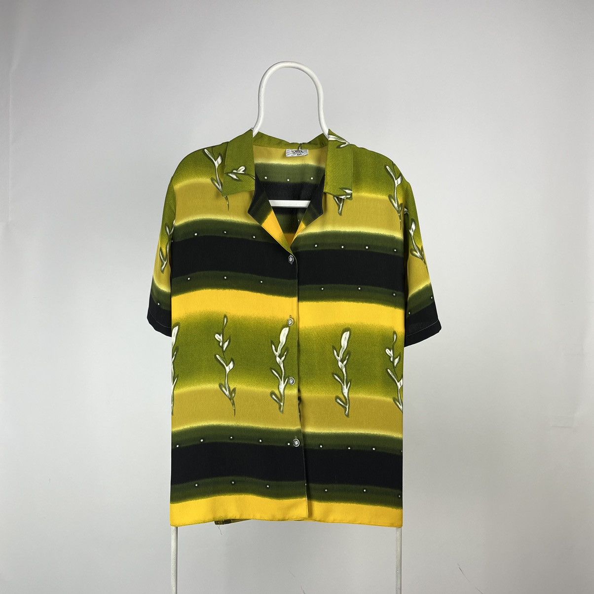 Vintage Crazy shirt vintages Japanese hawaii size XXLARGE Size US XXL / EU 58 / 5 - 1 Thumbnail