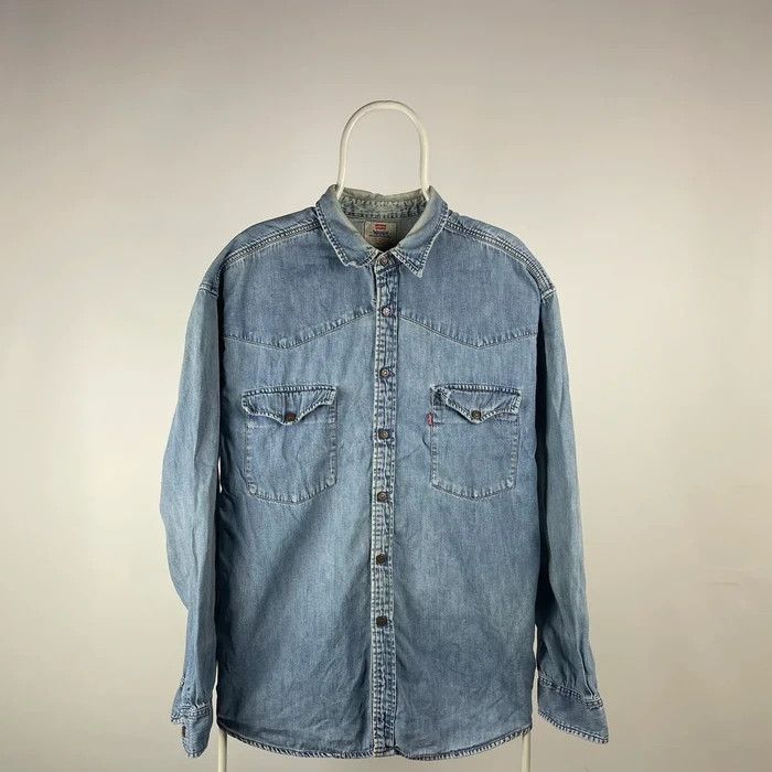 Levi's Levi’s Strauss shirt overshot jeans made in USA size XL Size US XL / EU 56 / 4 - 1 Thumbnail
