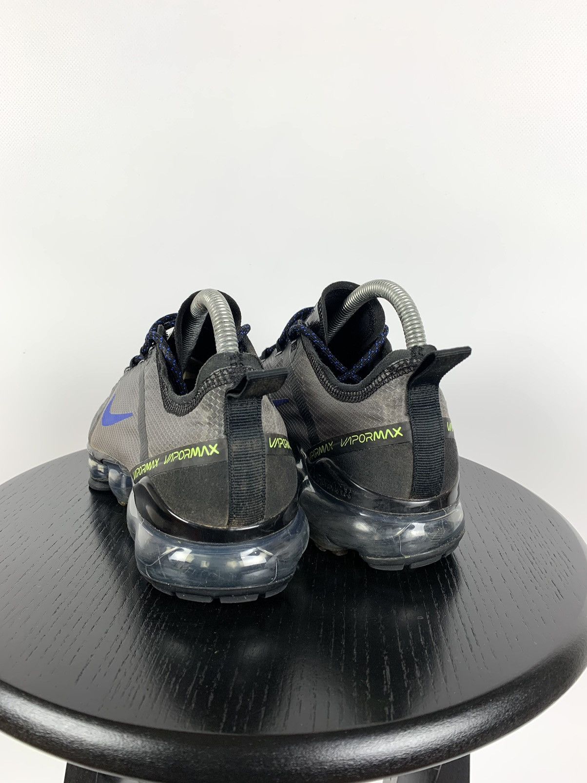 Nike Nike Air Vapormax 2019 GS Black Trainers Size US 7 / EU 40 - 3 Thumbnail