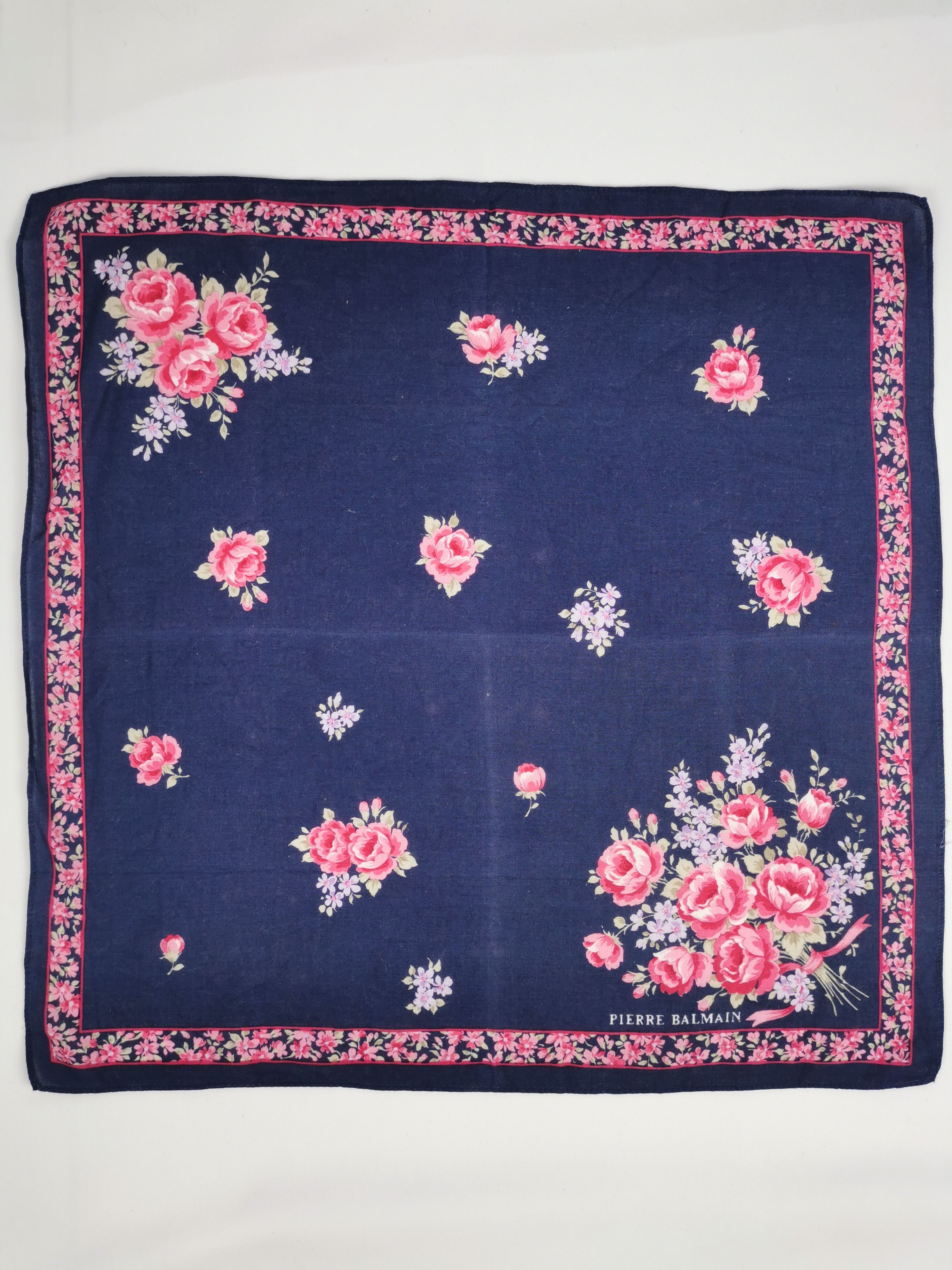 Pierre Balmain × Vintage Pierre Balmain handkerchief bandana neckerchief Size ONE SIZE - 2 Thumbnail