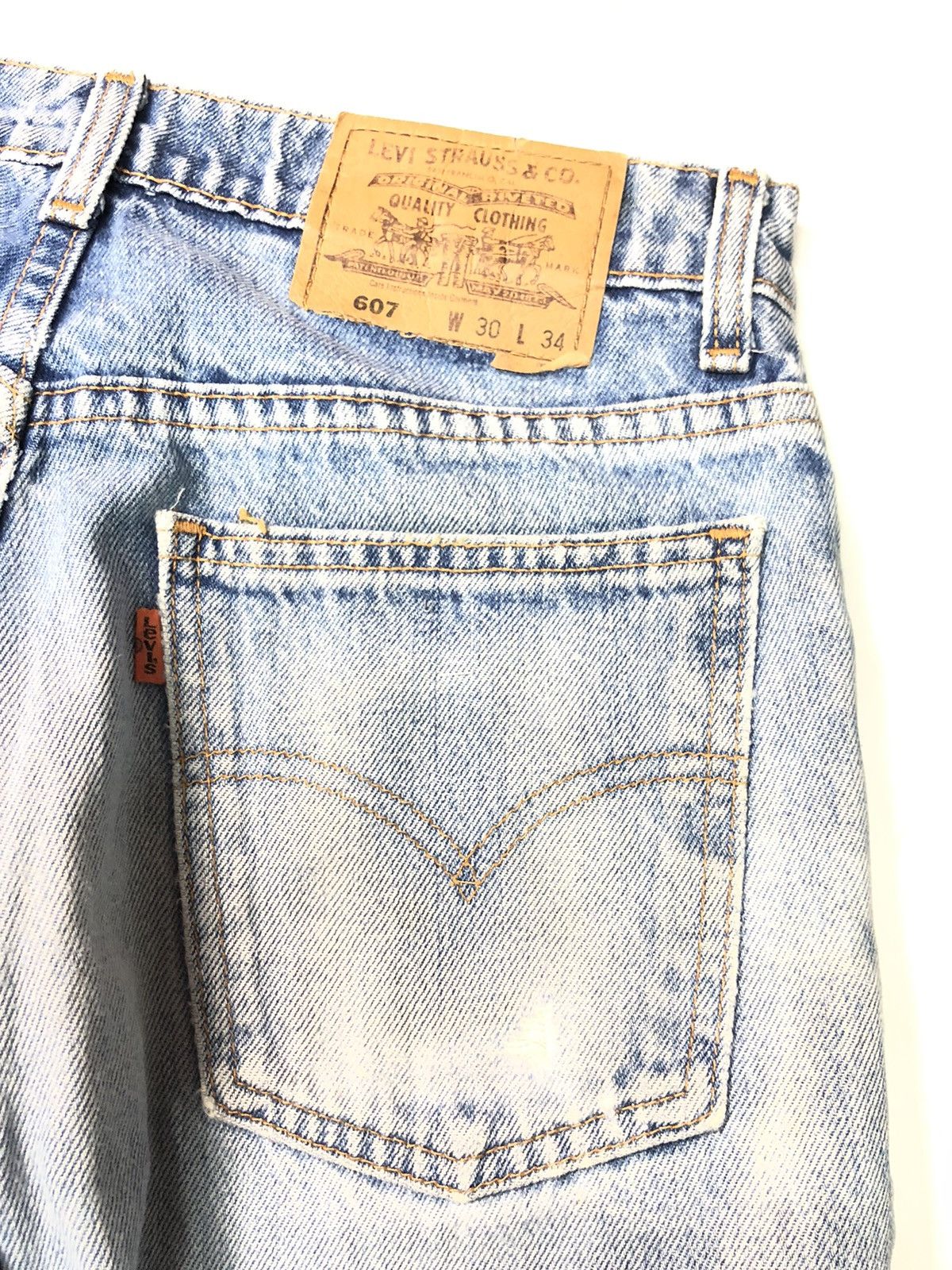 Levi's × Vintage VINTAGE 90s LEVIS 607 OREN TAB BLUE WASH DISSTRESSED DENIM Size US 29 - 9 Thumbnail