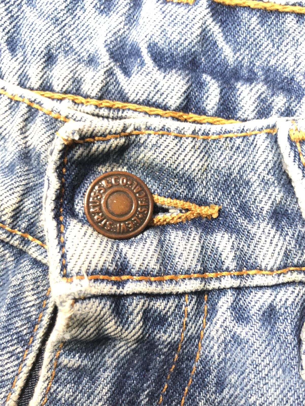Levi's × Vintage VINTAGE 90s LEVIS 607 OREN TAB BLUE WASH DISSTRESSED DENIM Size US 29 - 5 Thumbnail