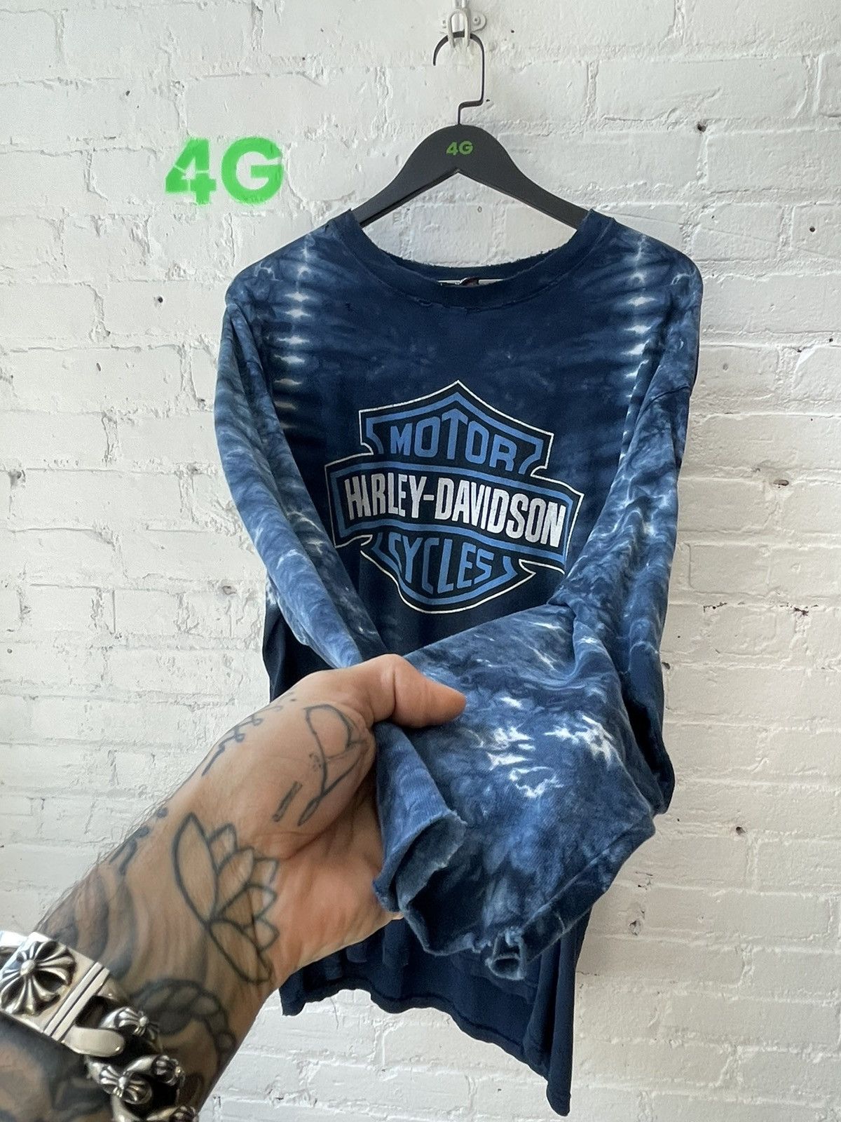 Harley Davidson × Vintage Vintage THRASHED Harley Davidson Tie dye Shirt Size US XL / EU 56 / 4 - 1 Thumbnail