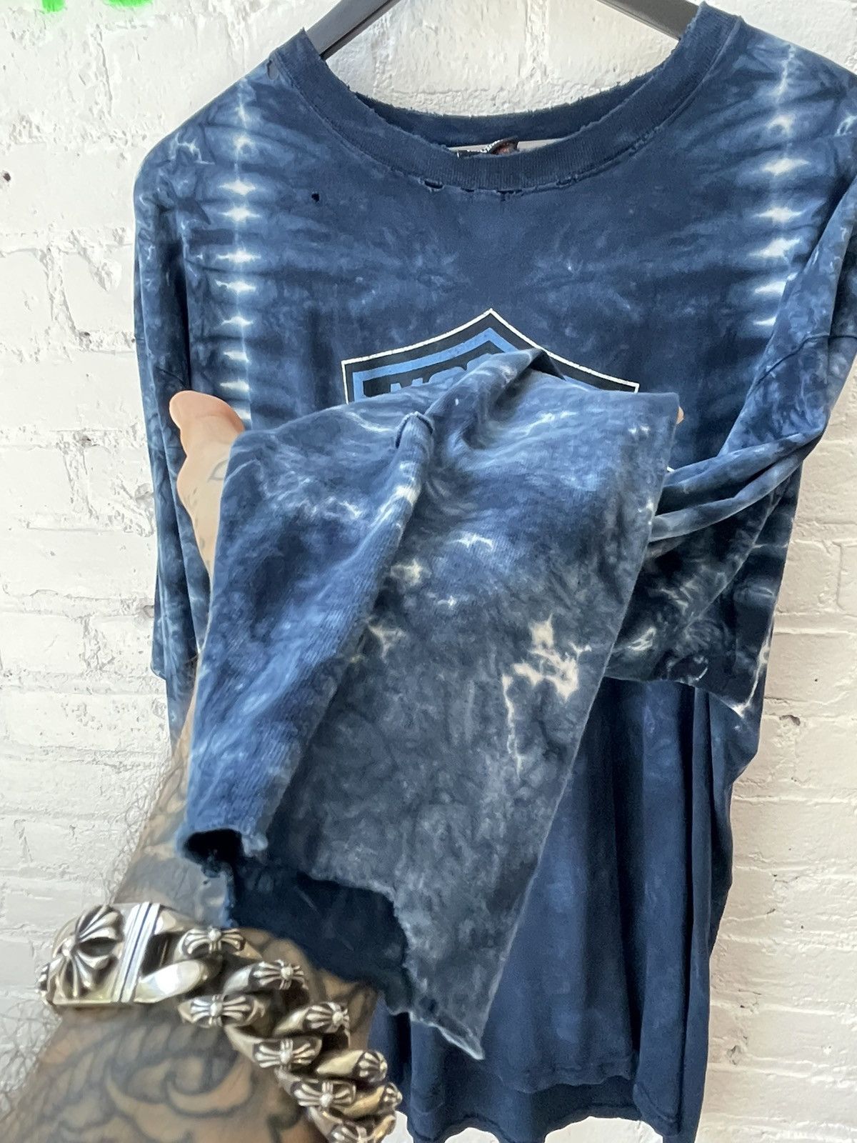 Harley Davidson × Vintage Vintage THRASHED Harley Davidson Tie dye Shirt Size US XL / EU 56 / 4 - 6 Thumbnail
