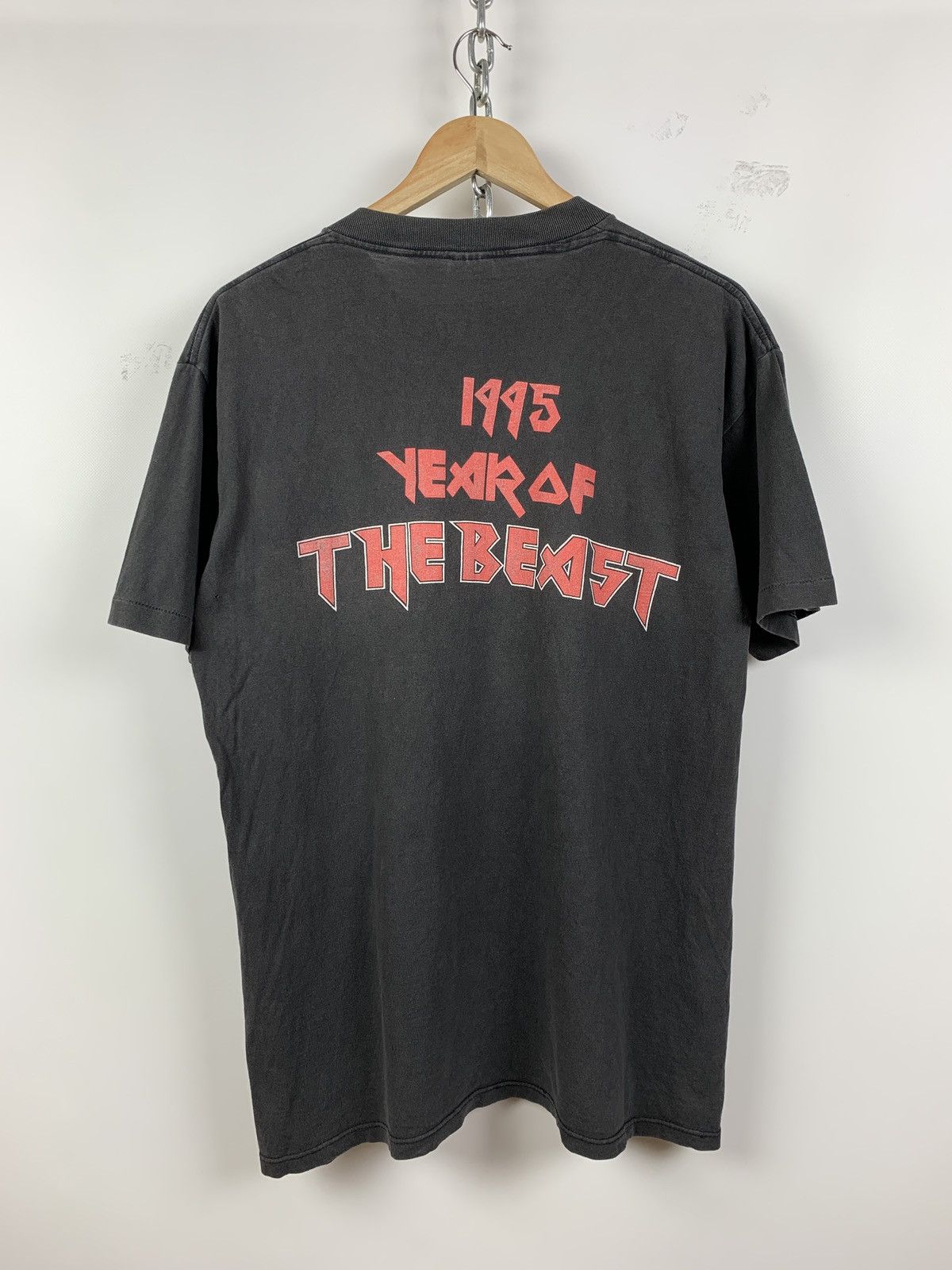 Band Tees 1995 Vintage Iron Maiden Year Of The Beast Very Rare T-Shirt Size US L / EU 52-54 / 3 - 3 Thumbnail