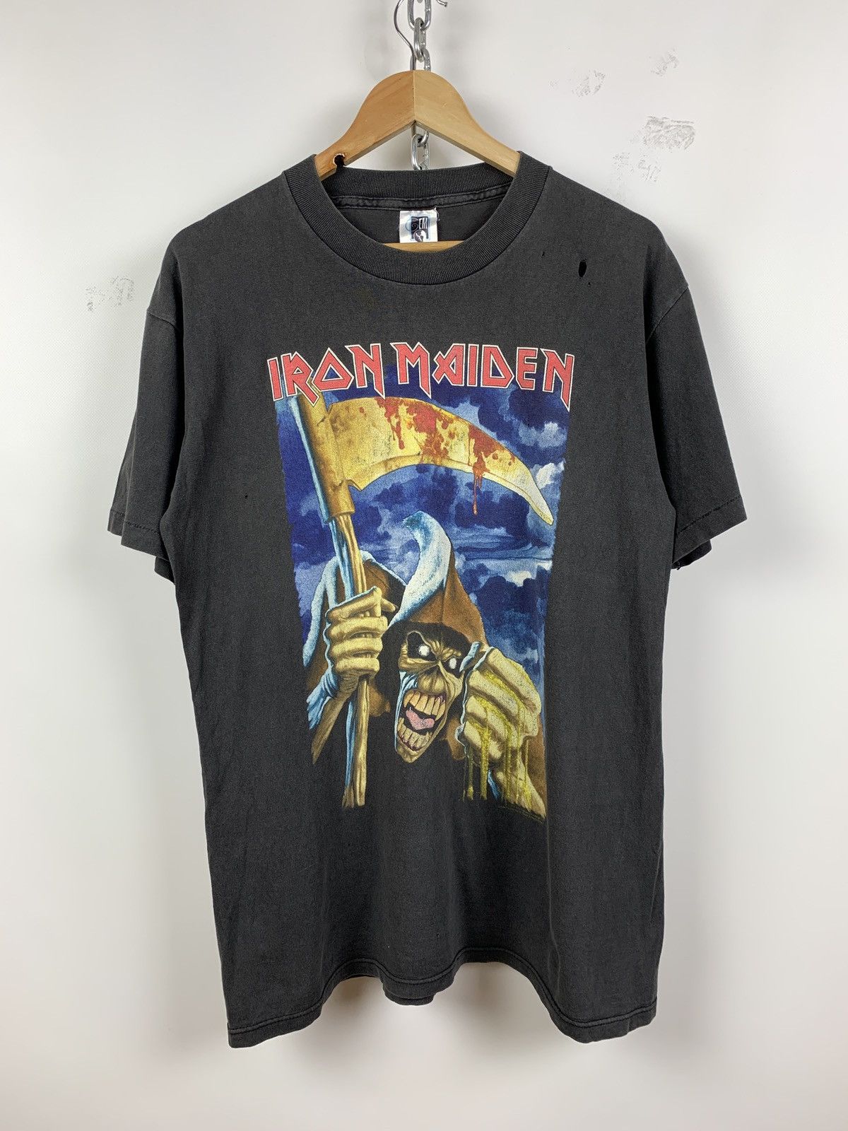 Band Tees 1995 Vintage Iron Maiden Year Of The Beast Very Rare T-Shirt Size US L / EU 52-54 / 3 - 2 Thumbnail