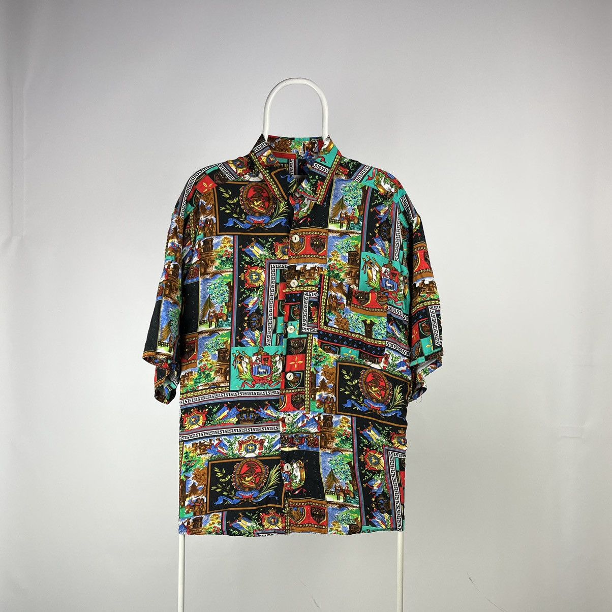 Other Art cavori shirt Hawaii crazy size XLarge Size US XL / EU 56 / 4 - 1 Thumbnail
