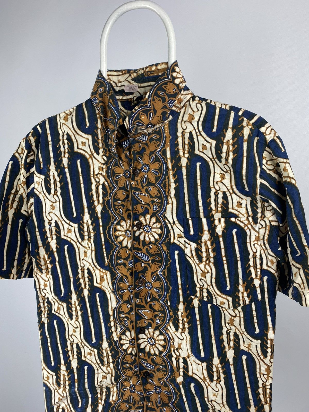 Other Hawaii shirt vintage crazy shirt size Medium band tee Size US M / EU 48-50 / 2 - 2 Thumbnail
