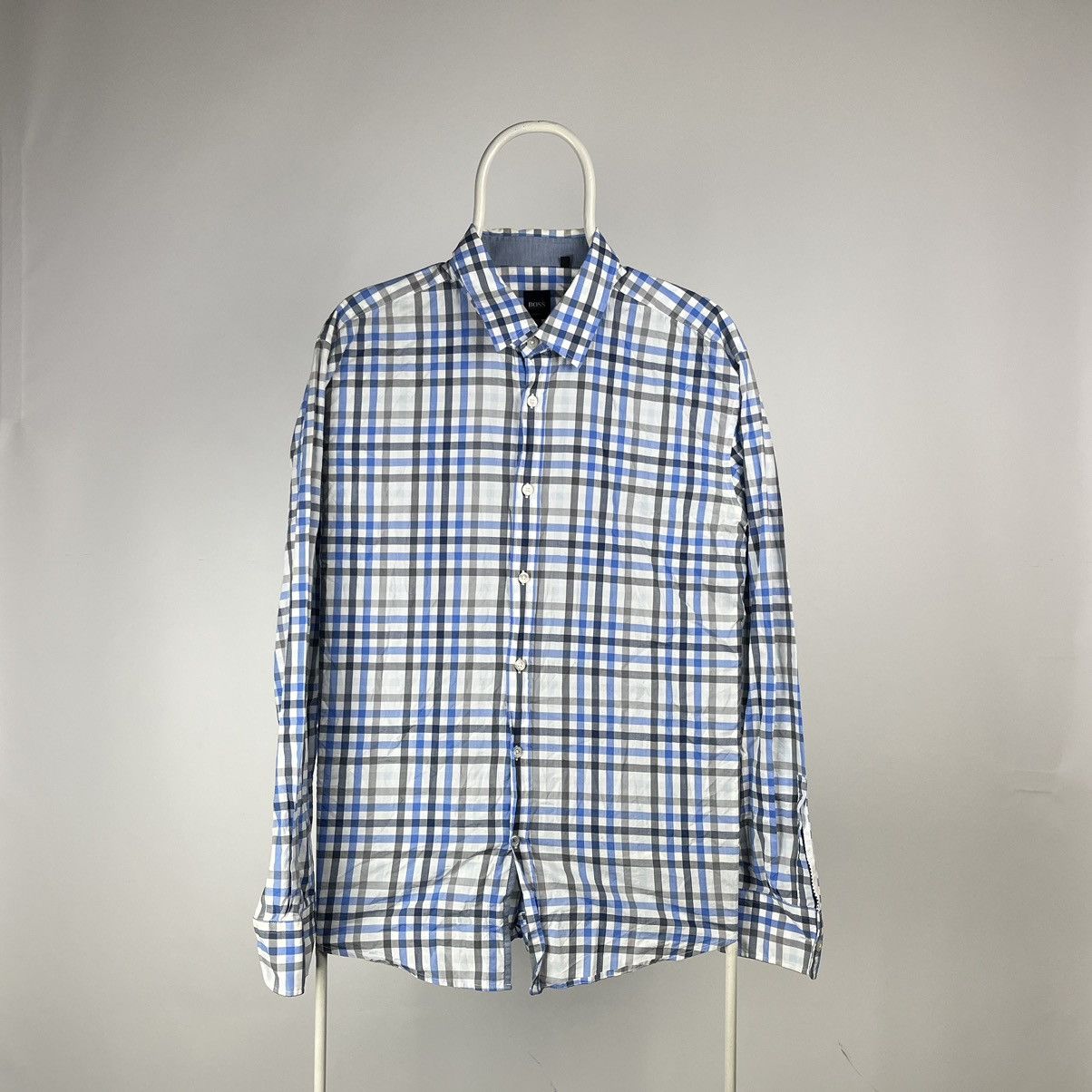 Hugo Boss Hugo boss shirt classic size XLARGE Size US XL / EU 56 / 4 - 1 Thumbnail